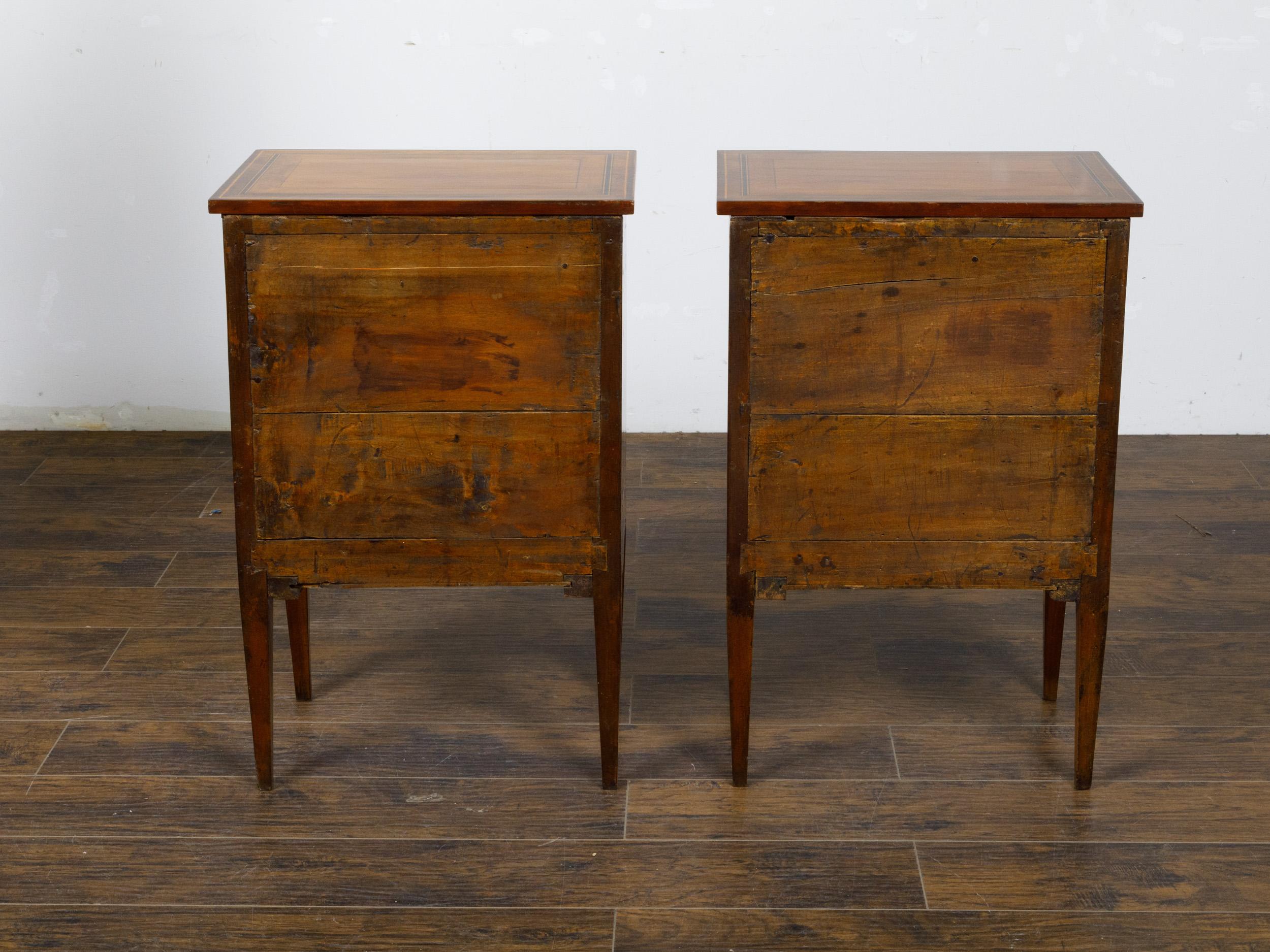 Pair of Italian Neoclassical 1800s Walnut Bedside Tables with Marquetry Décor In Good Condition For Sale In Atlanta, GA