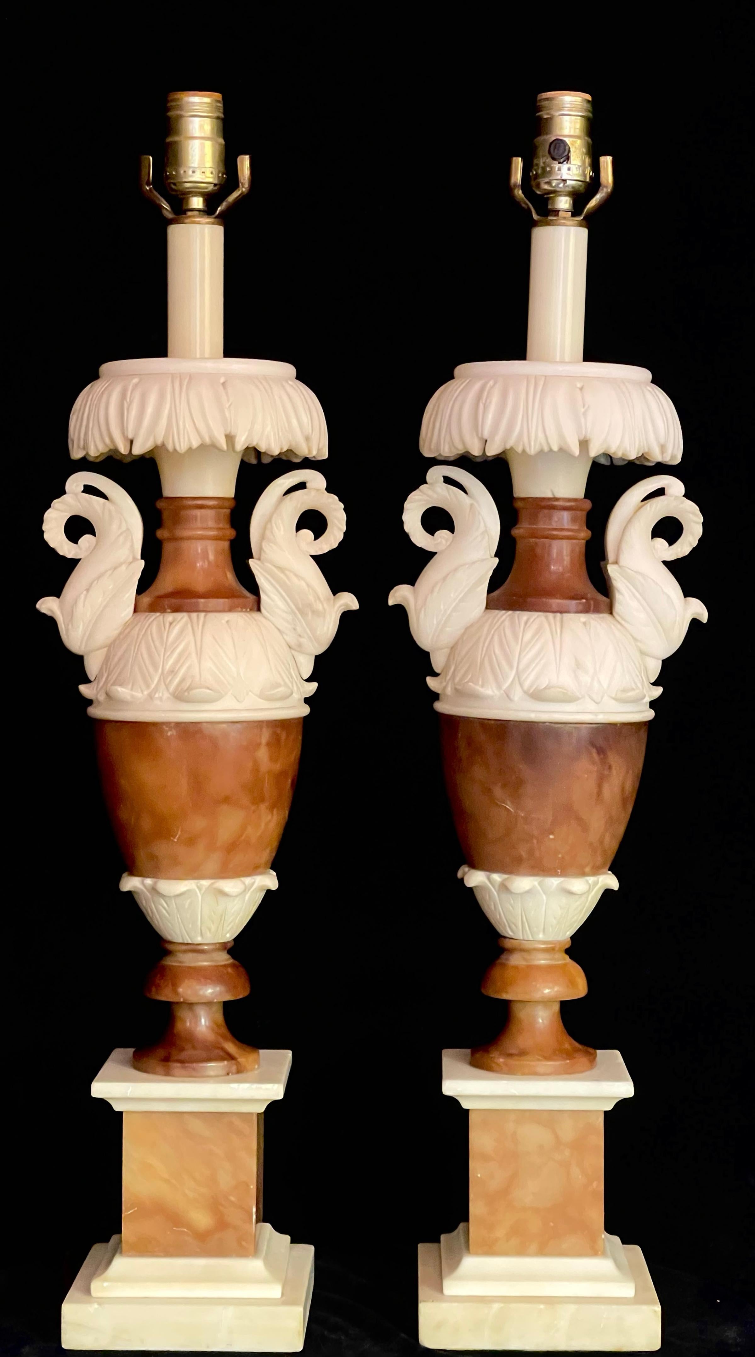 Pair of Italian Neoclassical Alabaster Lamps In Good Condition For Sale In New York, NY