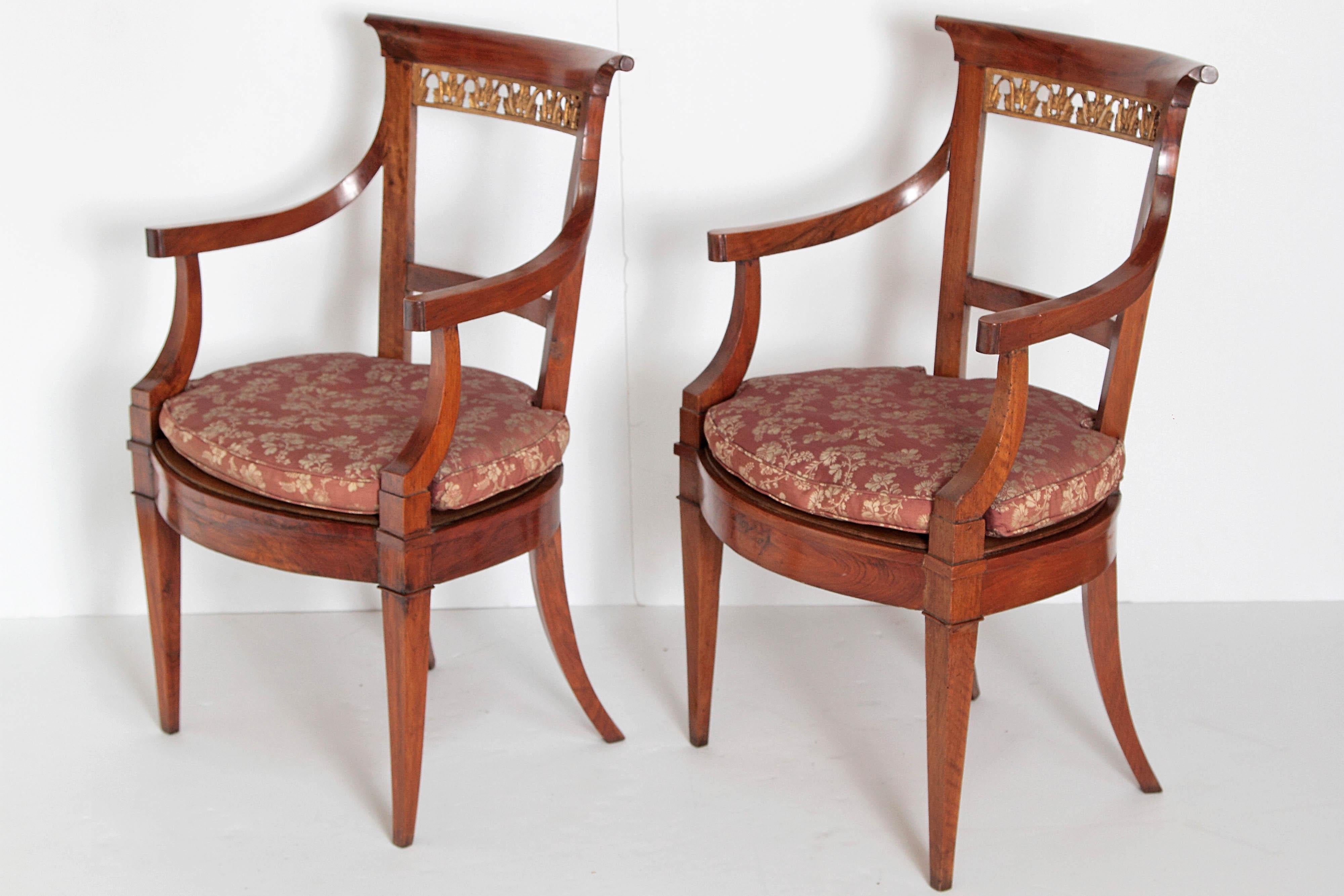 Hand-Carved Pair of Italian Neoclassical Armchairs