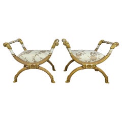 Coppia di sgabelli curuli neoclassici italiani con rivestimento Fortuny