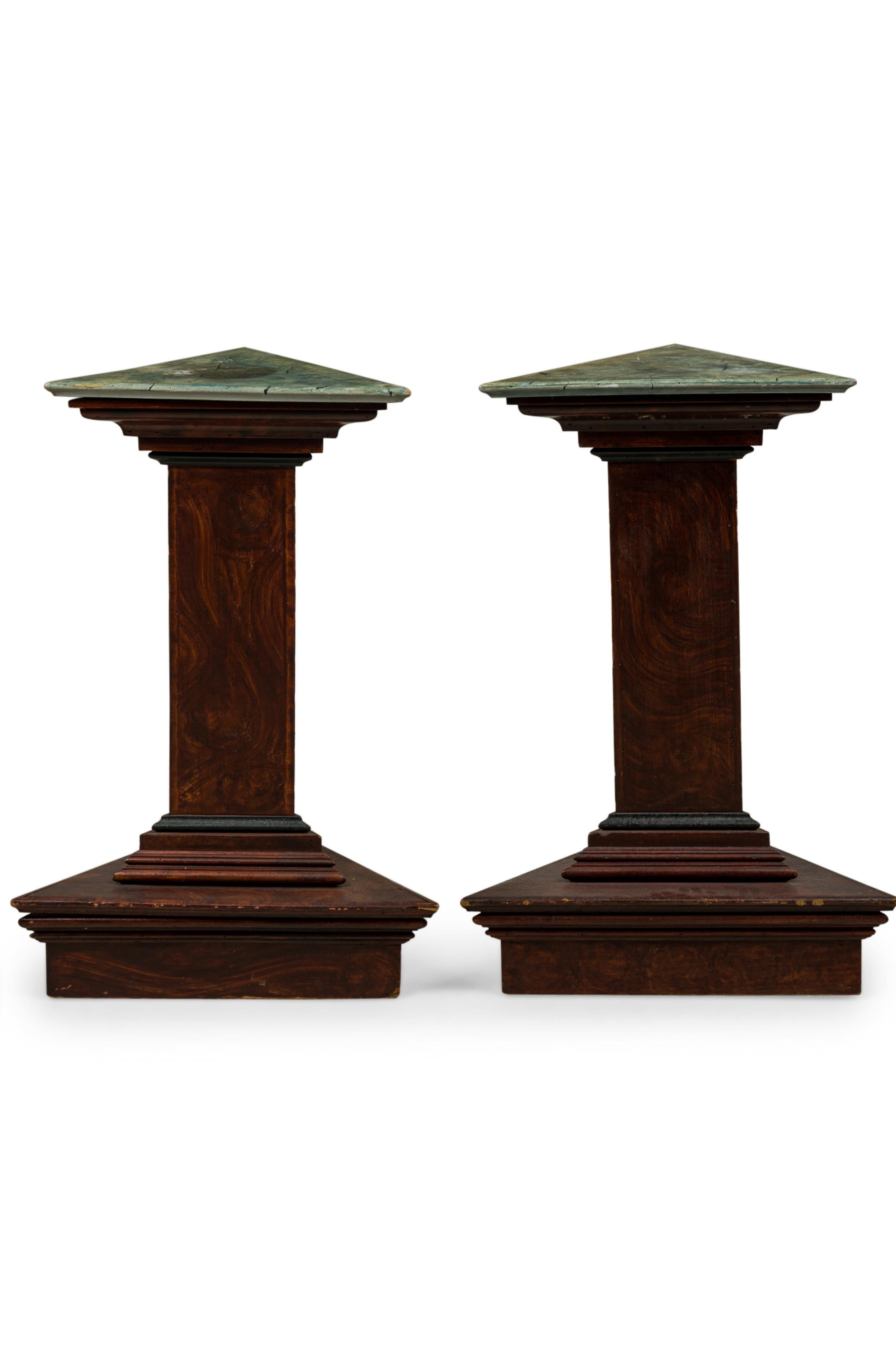 19th Century Pair of Italian Neoclassical Faux Bois and Faux Marble Painted Pedestals For Sale