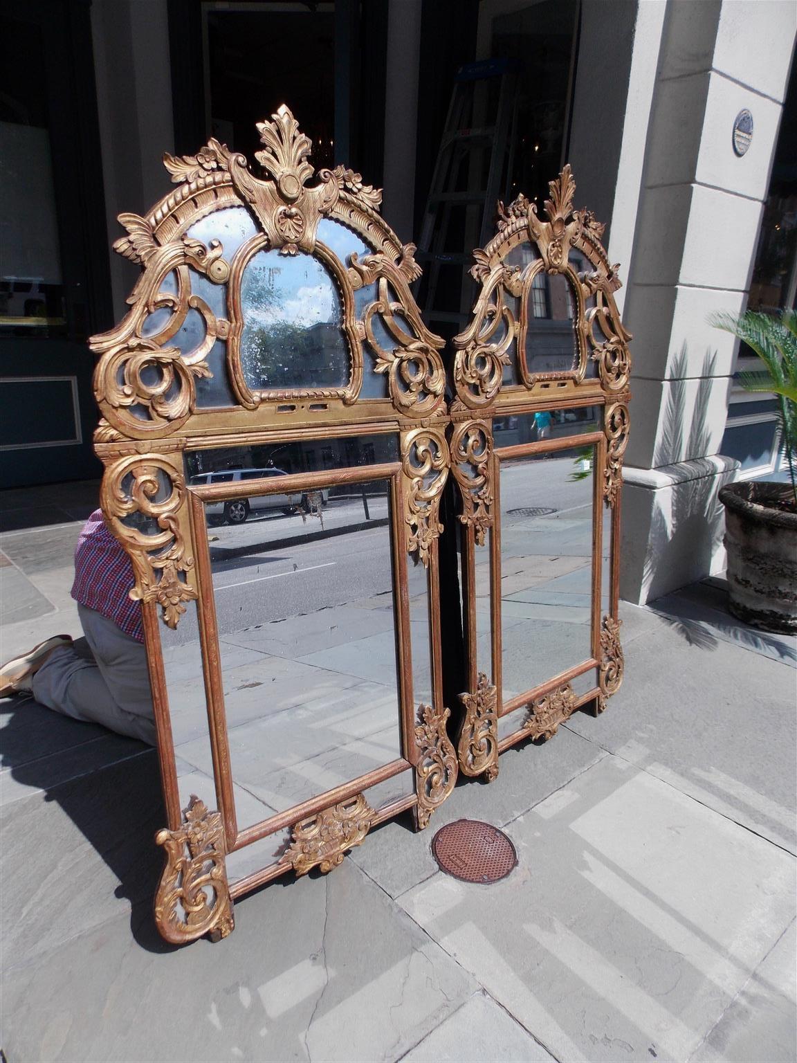 Pair of Italian Neoclassical Gilt Carved Wood Foliage Crest Mirrors, Circa 1810 In Excellent Condition In Hollywood, SC