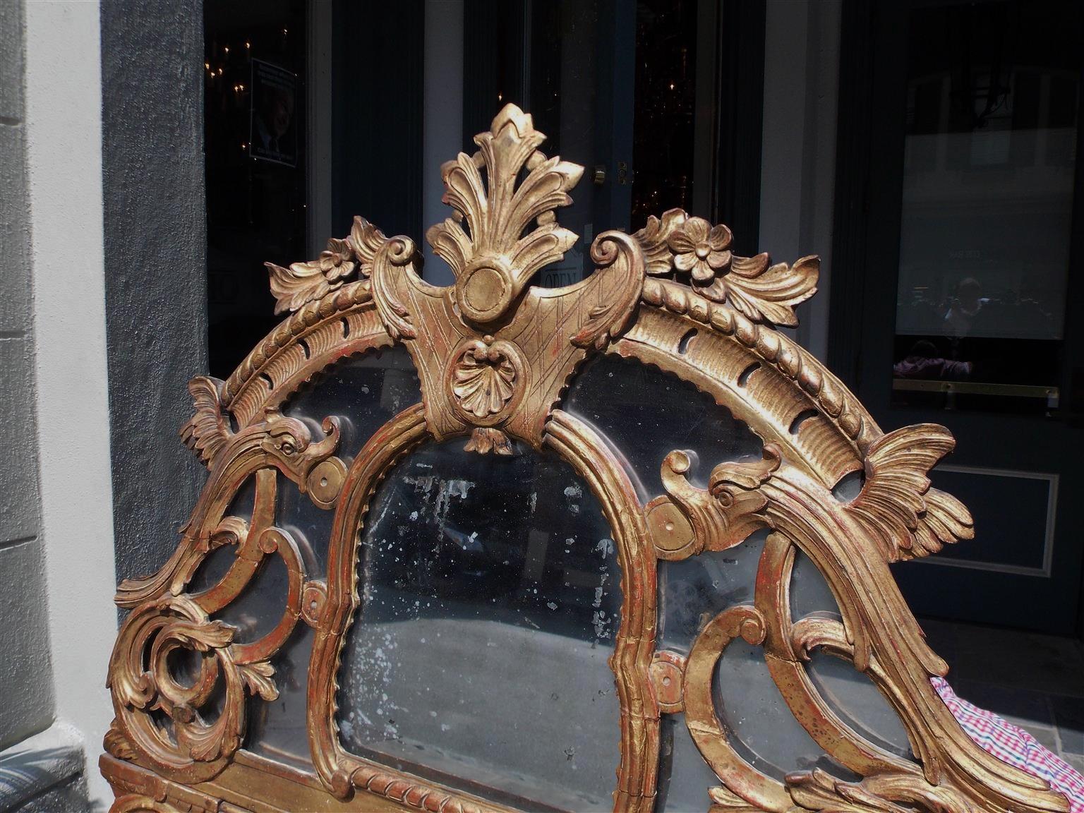 Pair of Italian Neoclassical Gilt Carved Wood Foliage Crest Mirrors, Circa 1810 3