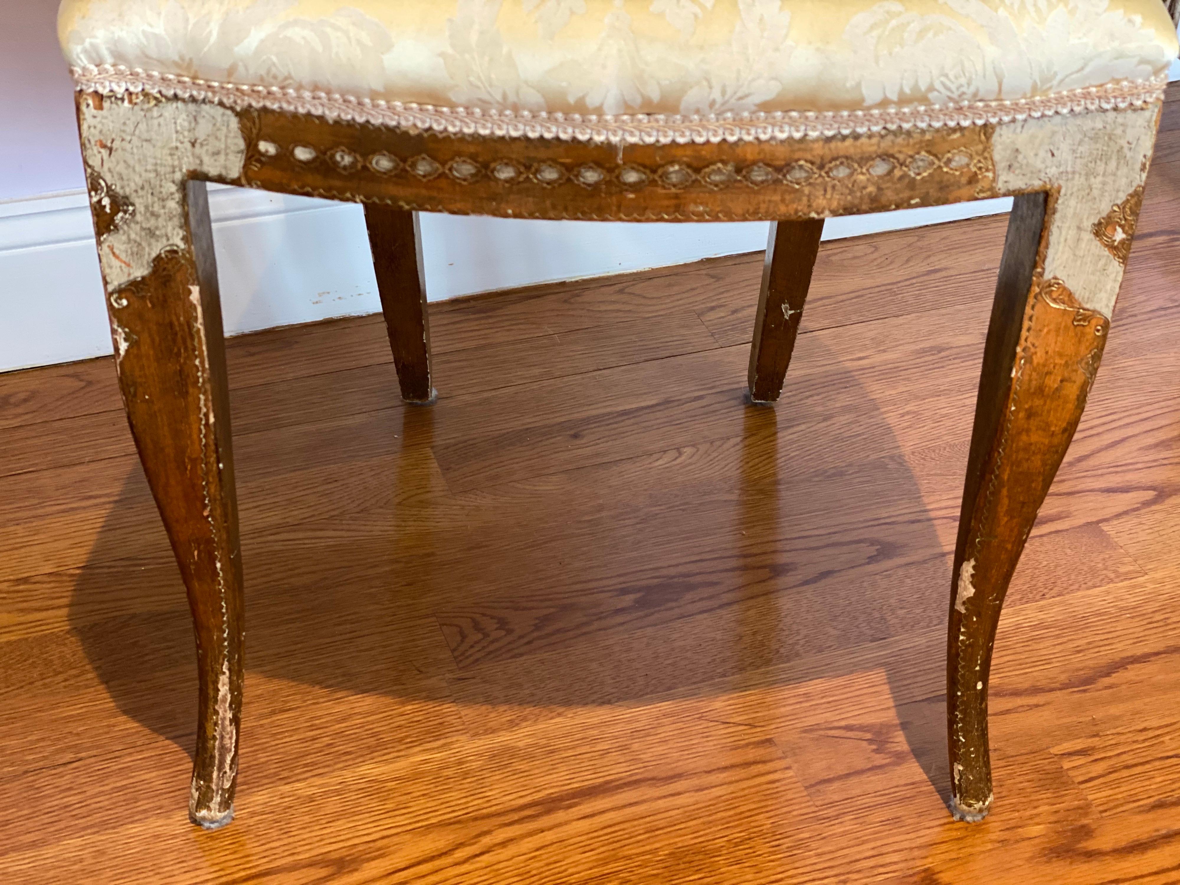 Pair of Italian Neoclassical Gilt-Wood Side Chairs with Swans and Lyres For Sale 4