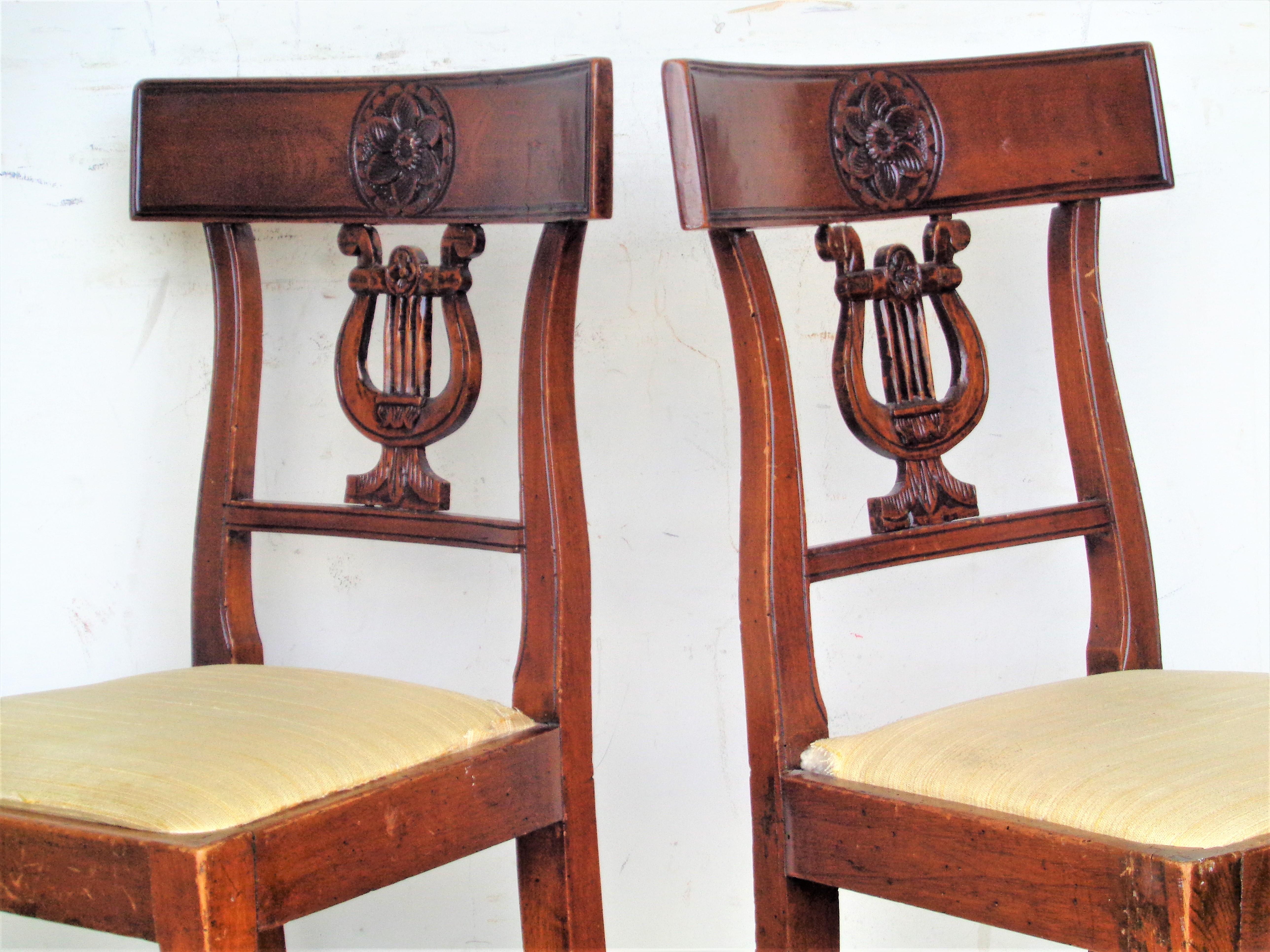  Italian Neoclassical Lyre Back Chairs, Circa 1800 For Sale 5