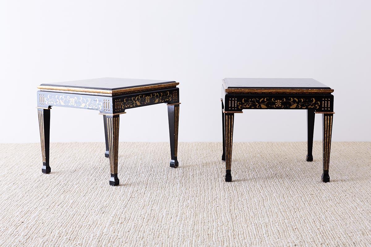 Pair of Italian Neoclassical Parcel-Gilt Lacquered Drink Tables 8