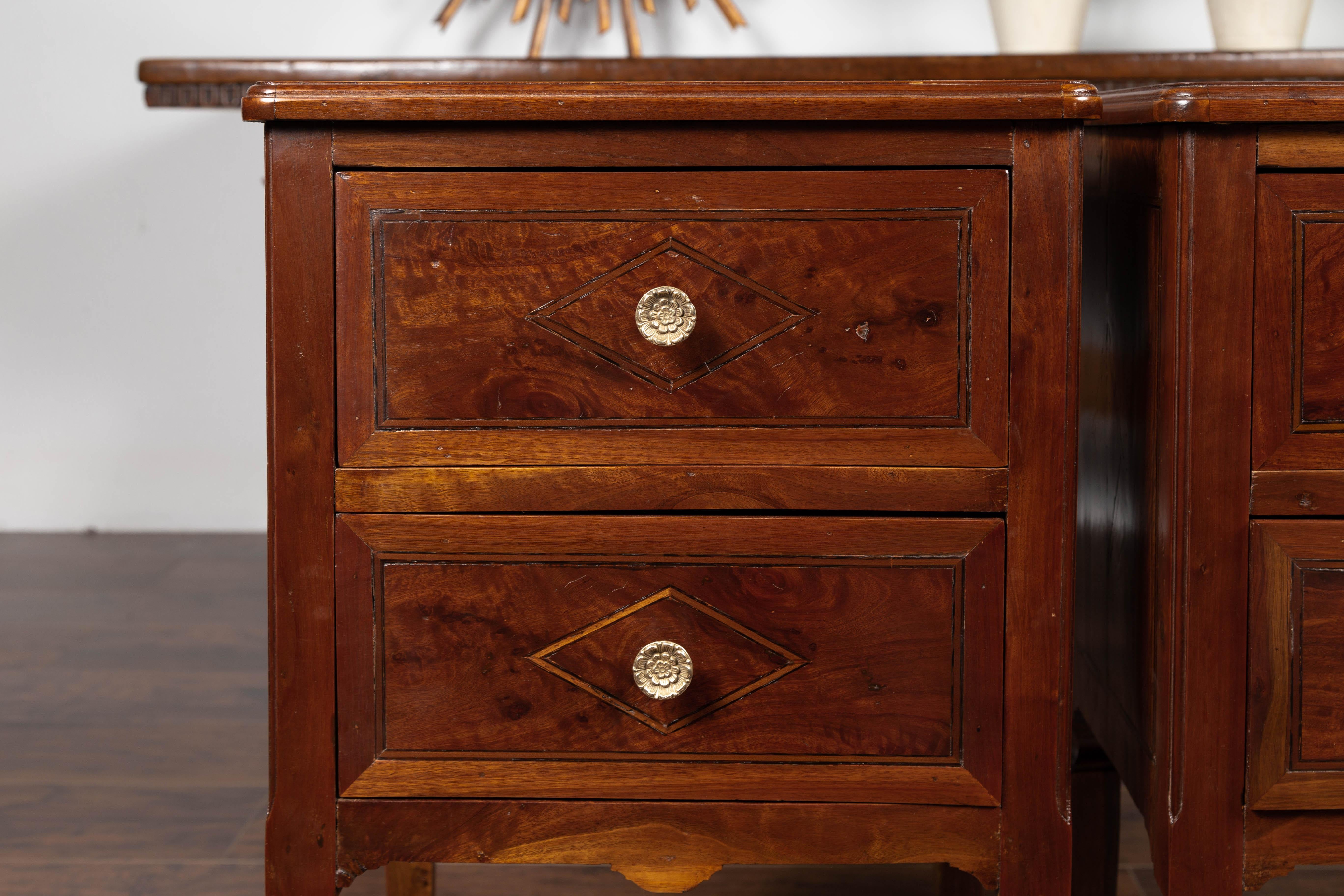19th Century Pair of Italian Neoclassical Style 1840s Walnut Commodes with Banded Inlay