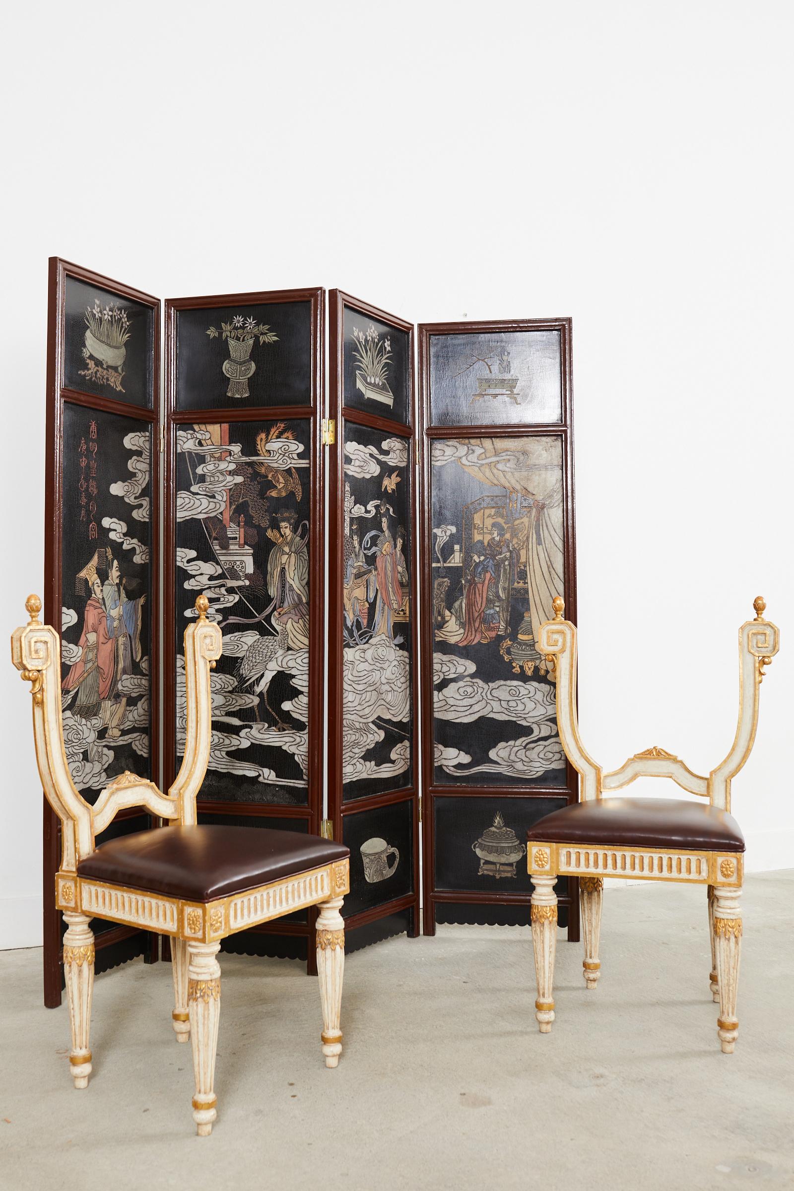 Paar italienische Stühle im neoklassischen Stil ohne Rückenlehne im Angebot 3