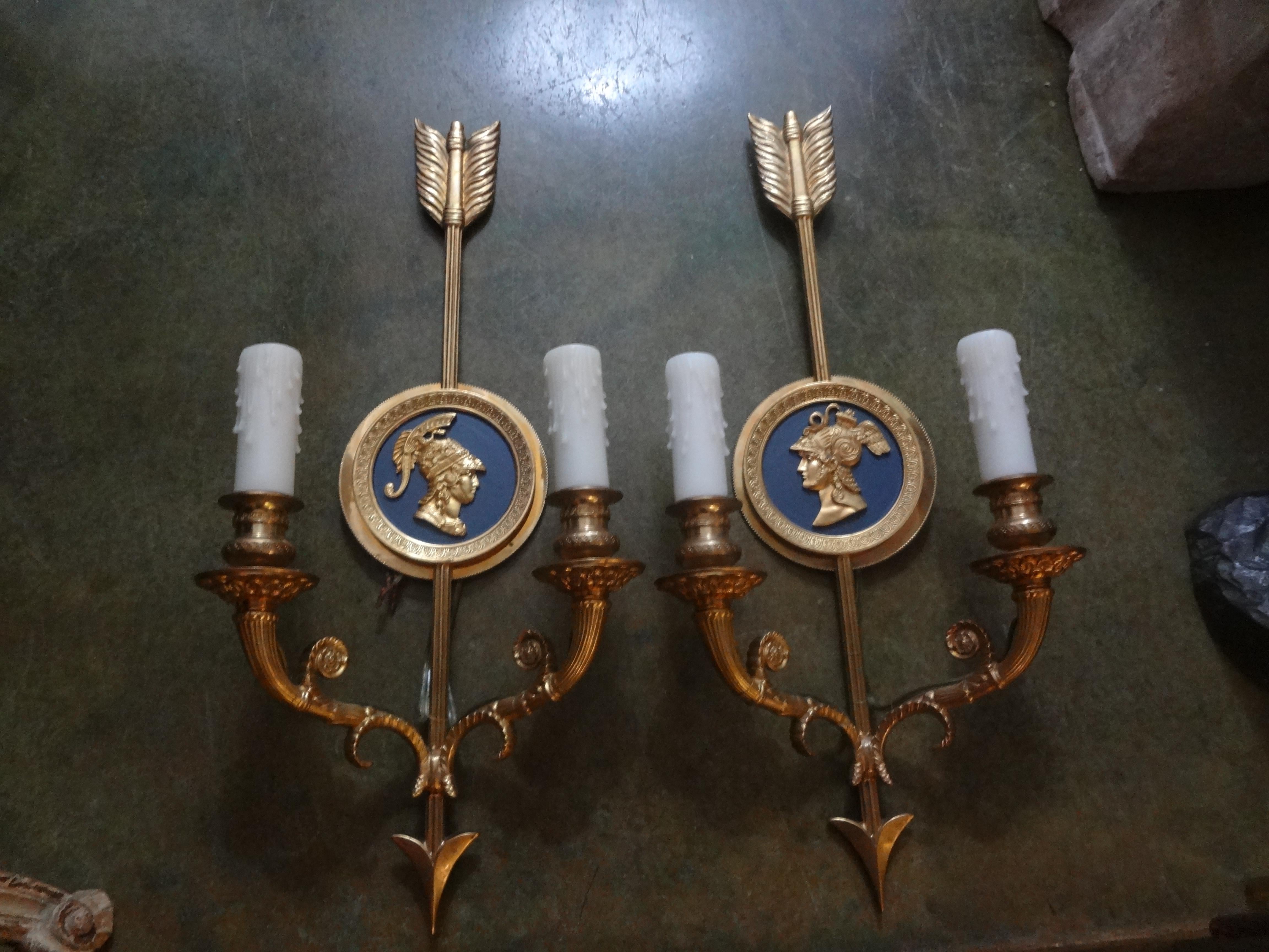 Pair of Italian Neoclassical Style Brass Arrow Sconces 6