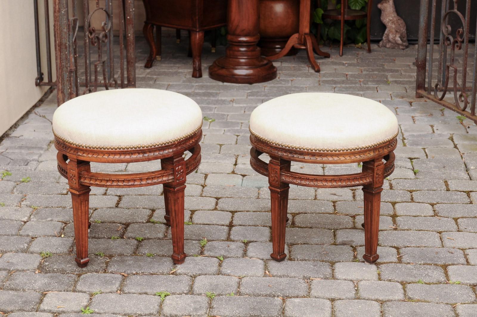 Pair of Italian Neoclassical Style Fruitwood Stools with Circular Side Stretcher For Sale 6