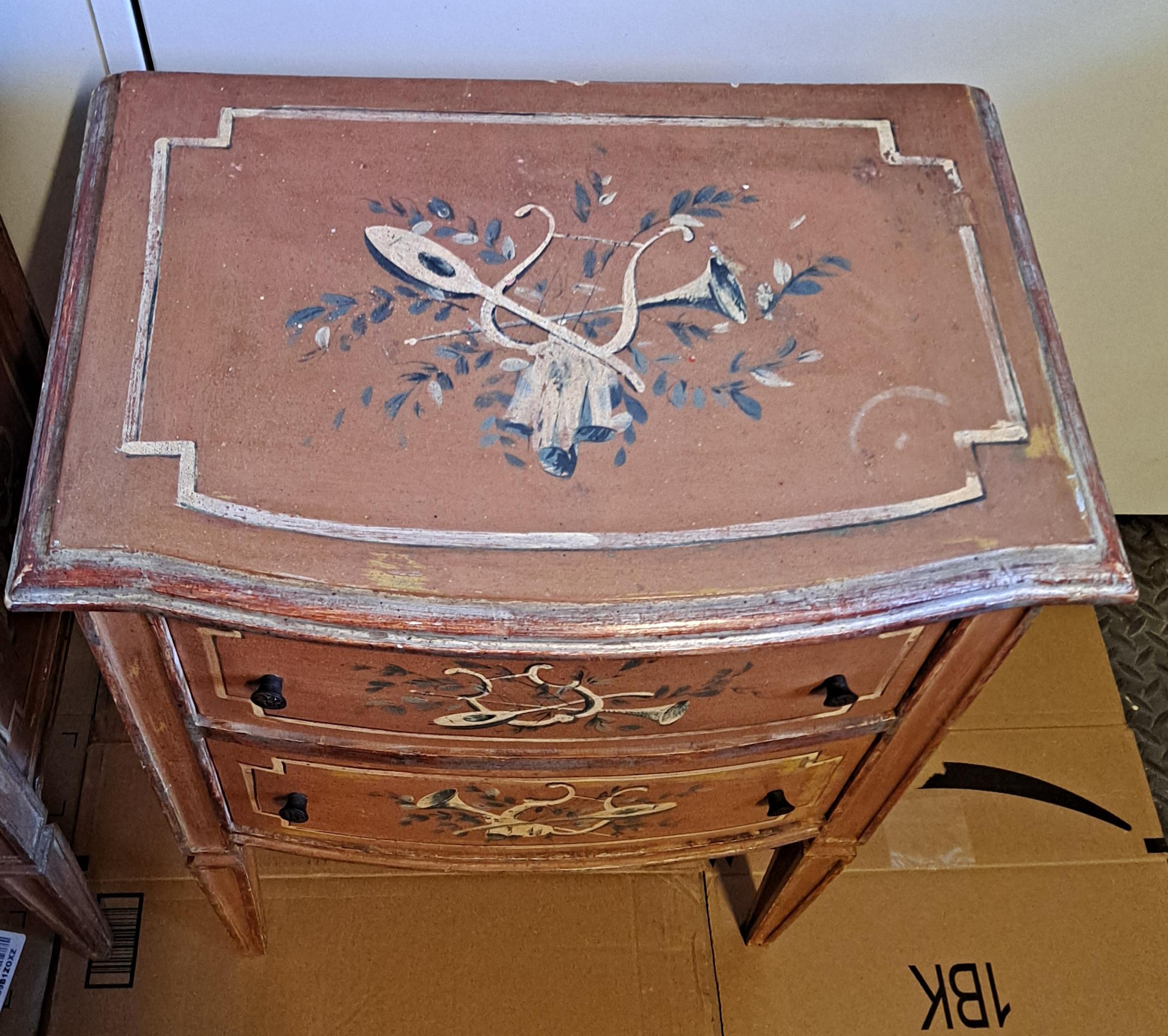 Pair of Italian Neoclassical Style Hand Painted Night Stands  In Good Condition For Sale In San Francisco, CA