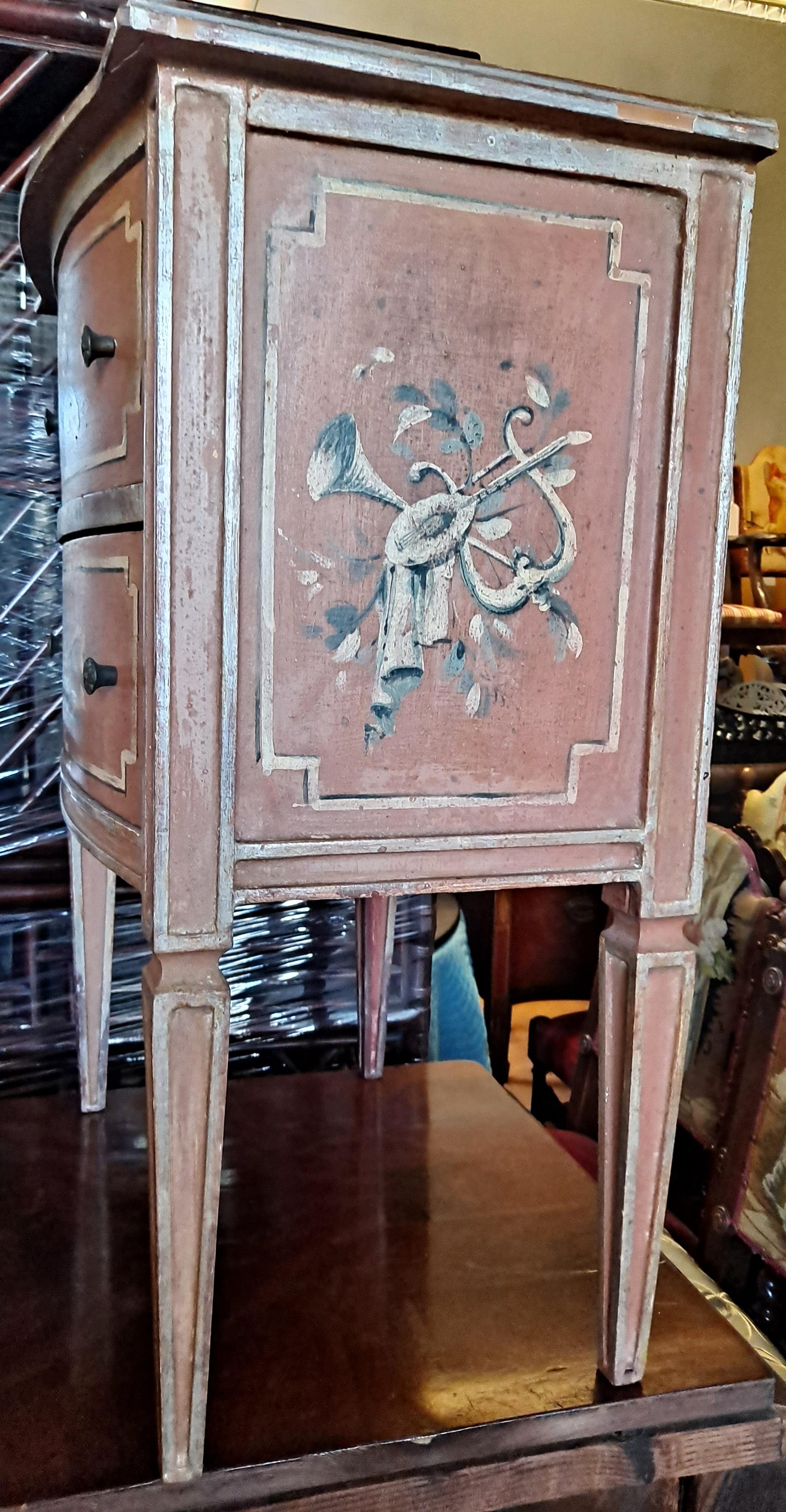 Pair of Italian Neoclassical Style Hand Painted Night Stands  For Sale 3