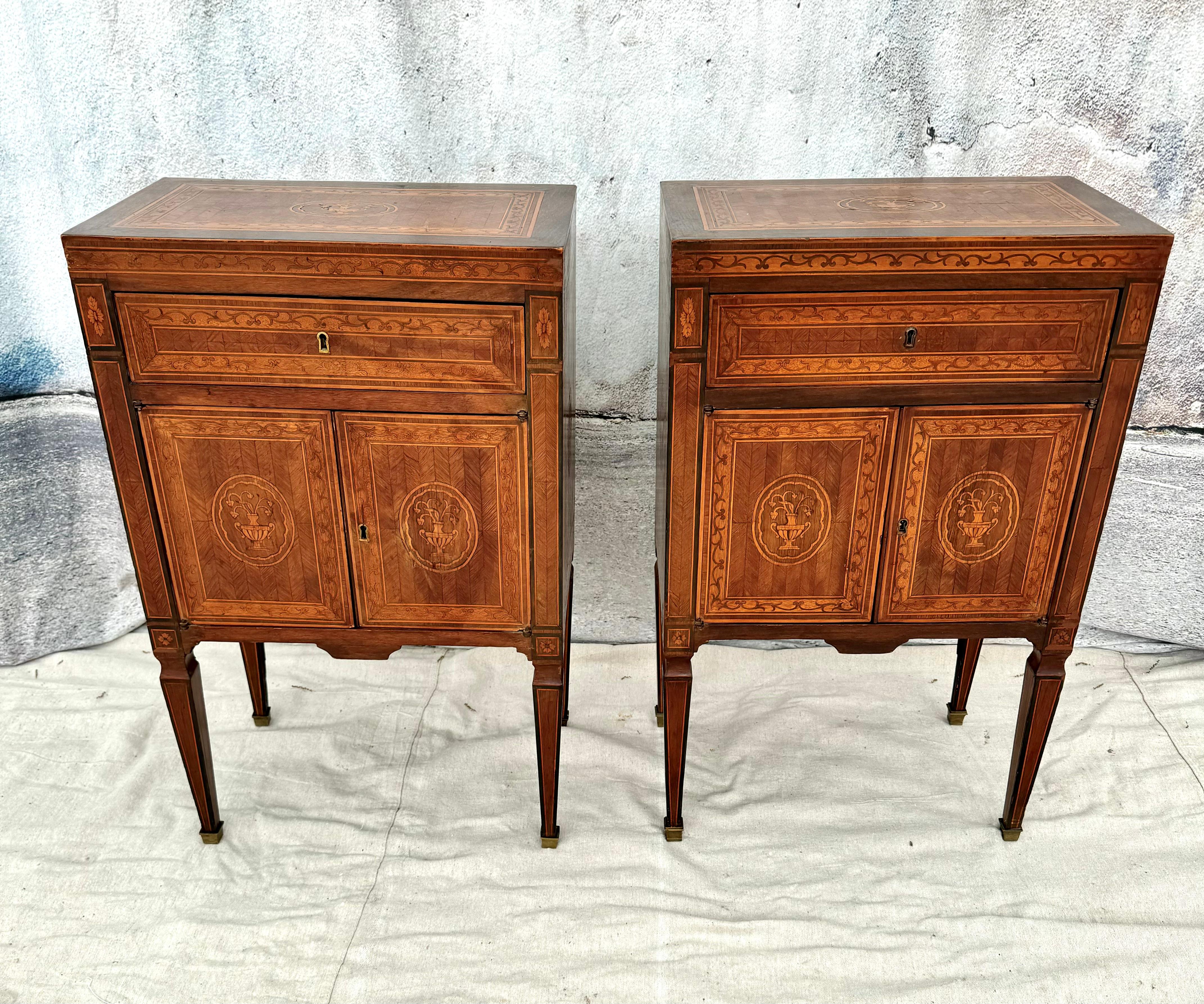 Wood Pair Of  Italian Neoclassical Style Inlaid Bedside Cabinets For Sale