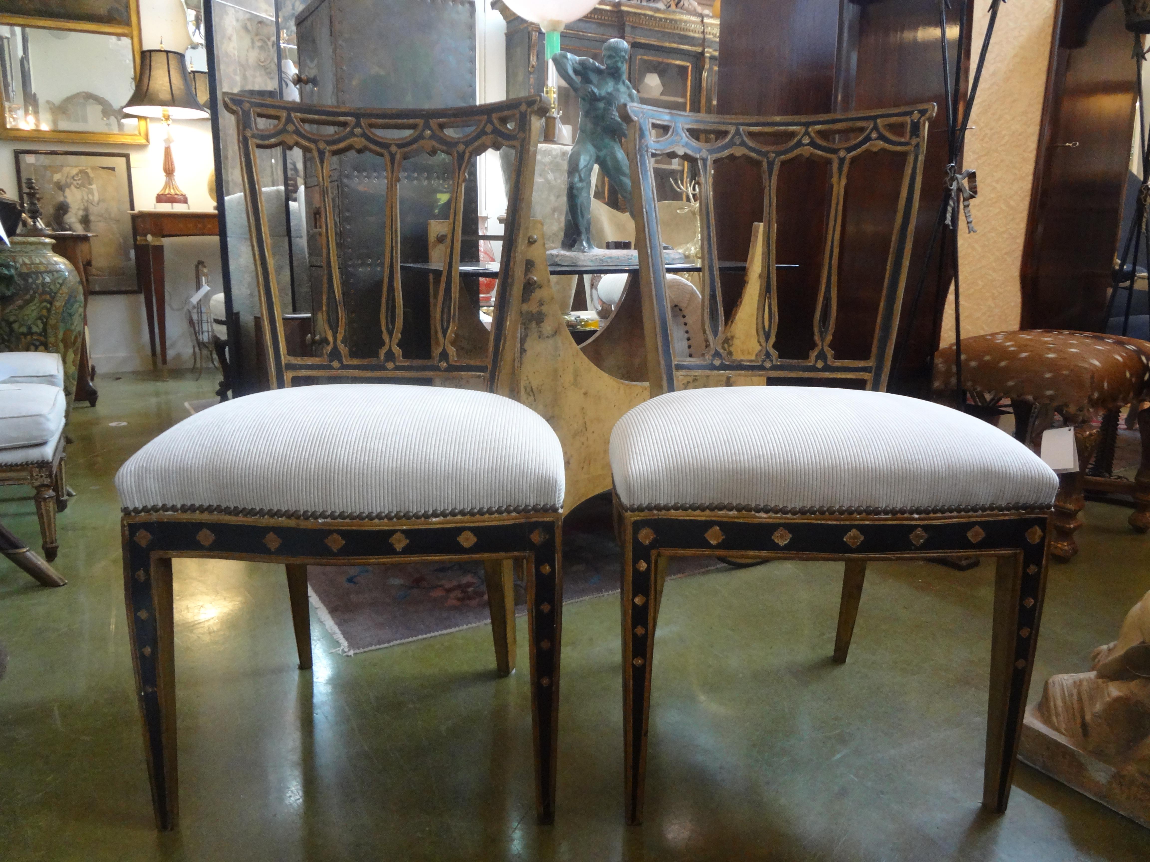 Pair of Italian Neoclassical Style Painted and Giltwood Chairs 5