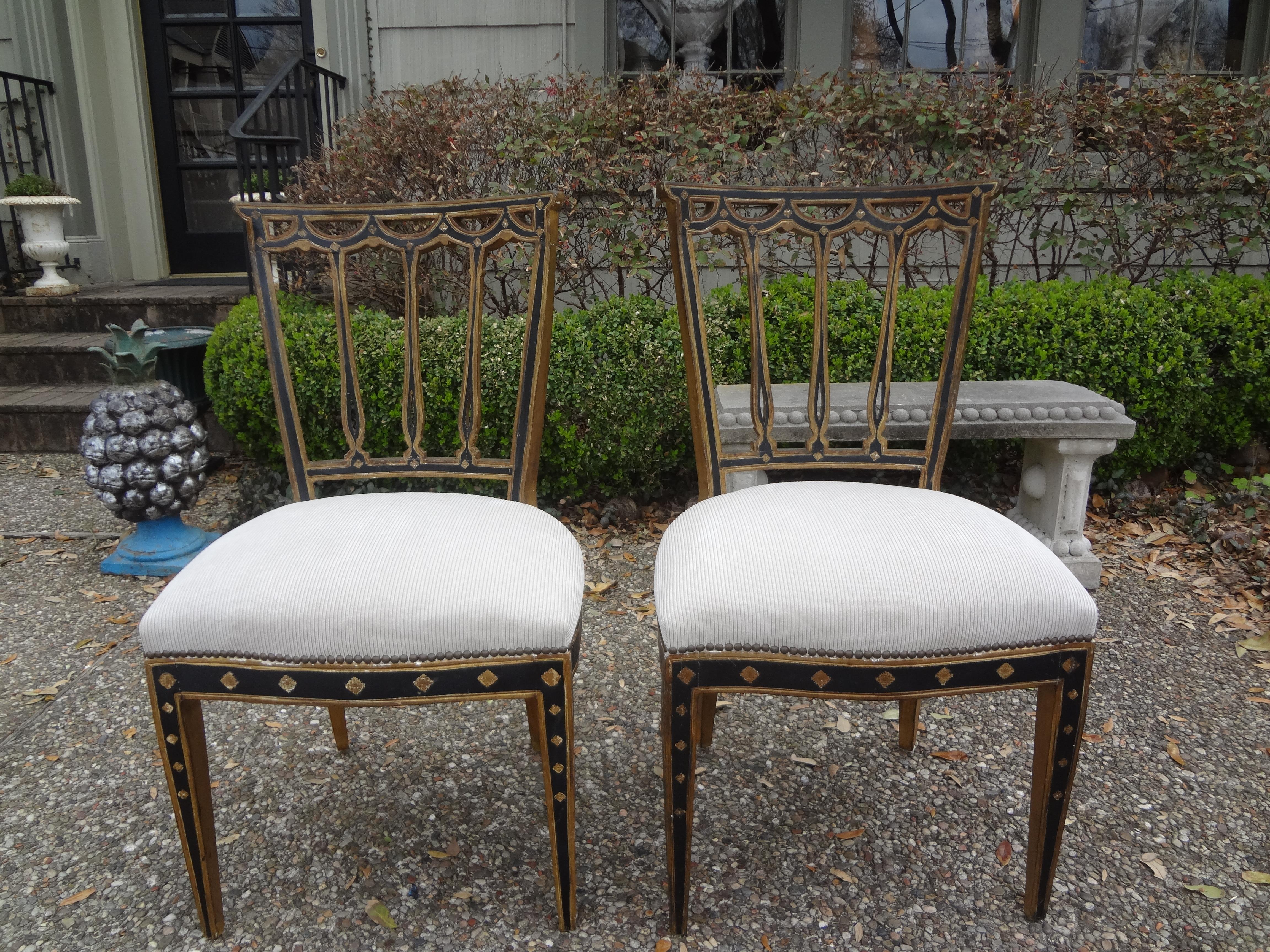 Pair of Italian Neoclassical Style Painted and Giltwood Chairs 1