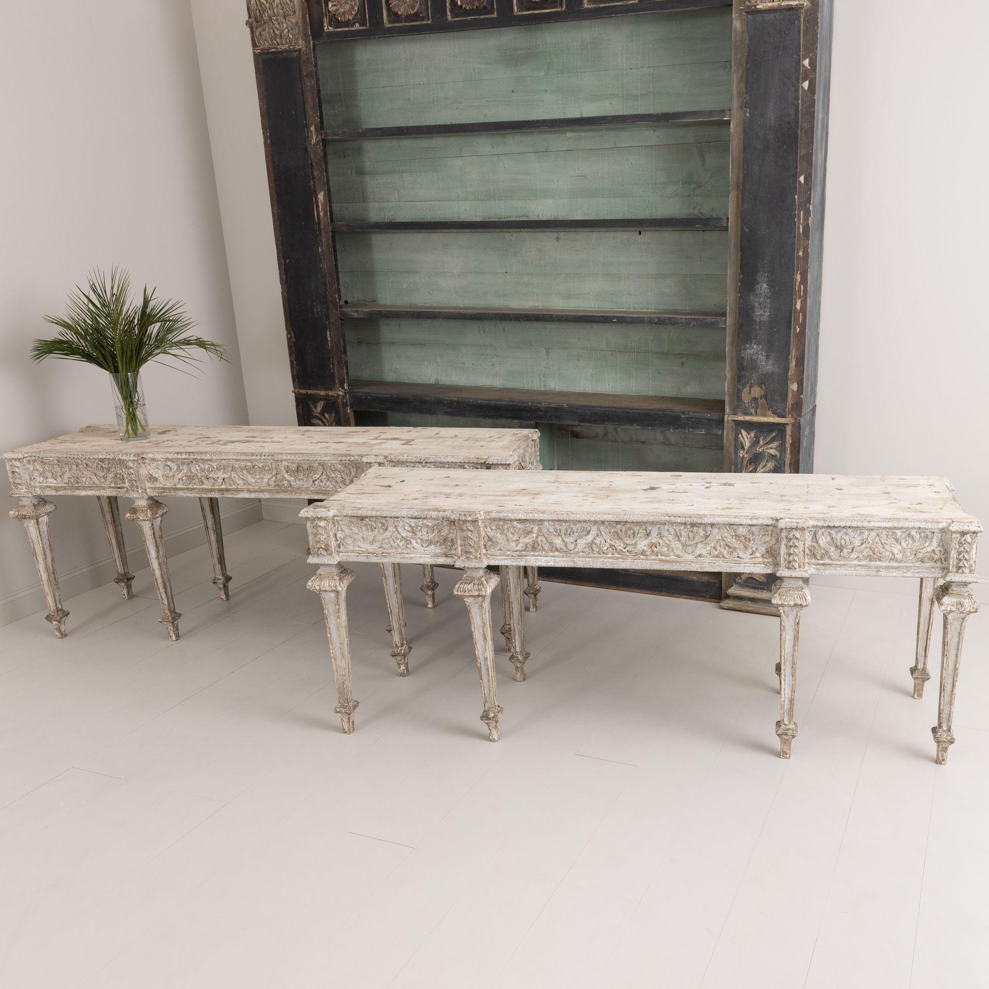 Hand-Carved Pair of Italian Neoclassical Style Painted Console Tables