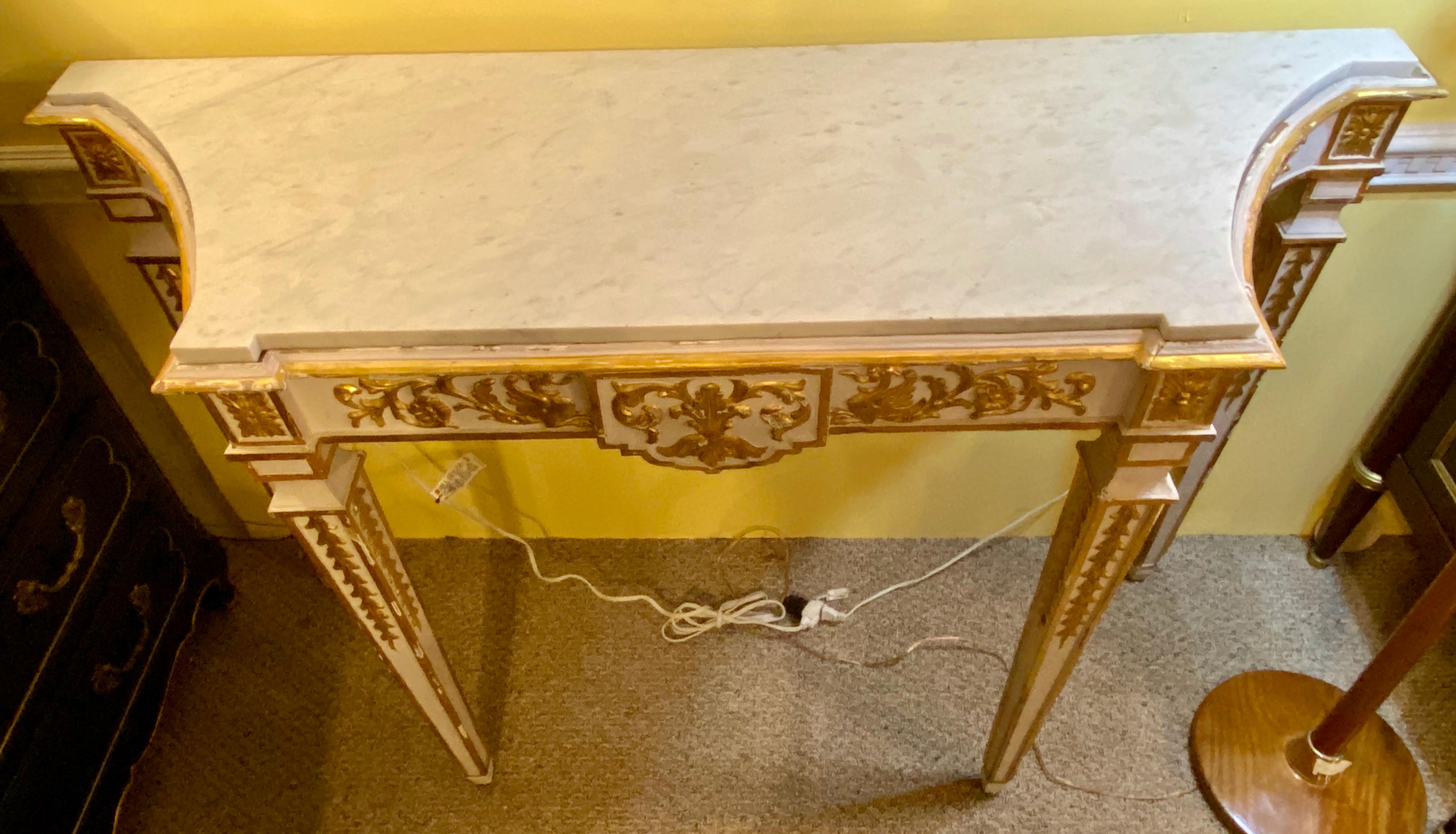 Console Tables Pair Parcel-Gilt and White Painted Italian Neoclassical Style  11