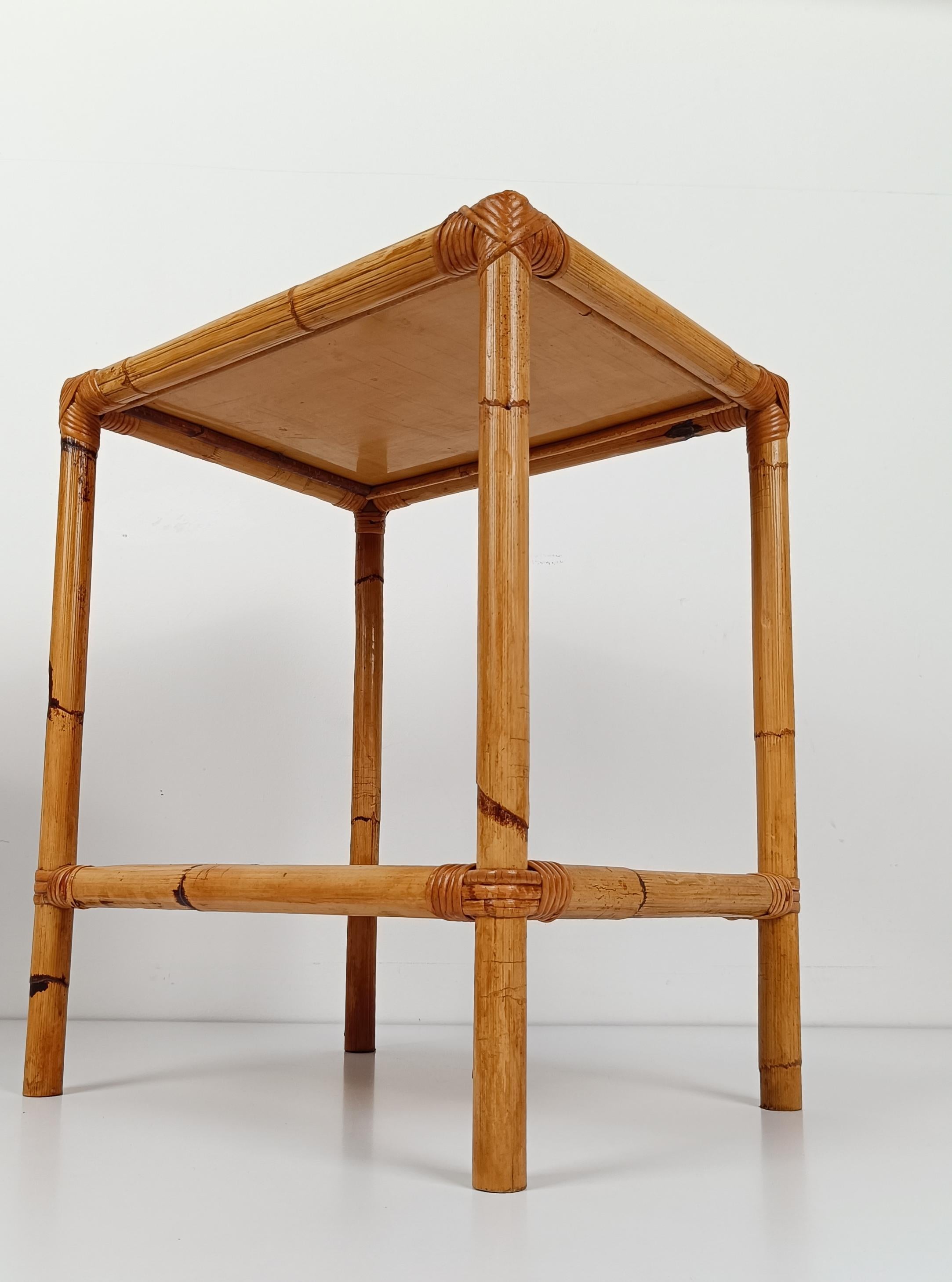 Pair of Italian Night Stand / Side Table in Bamboo, Rattan and Wicker 1970s For Sale 10