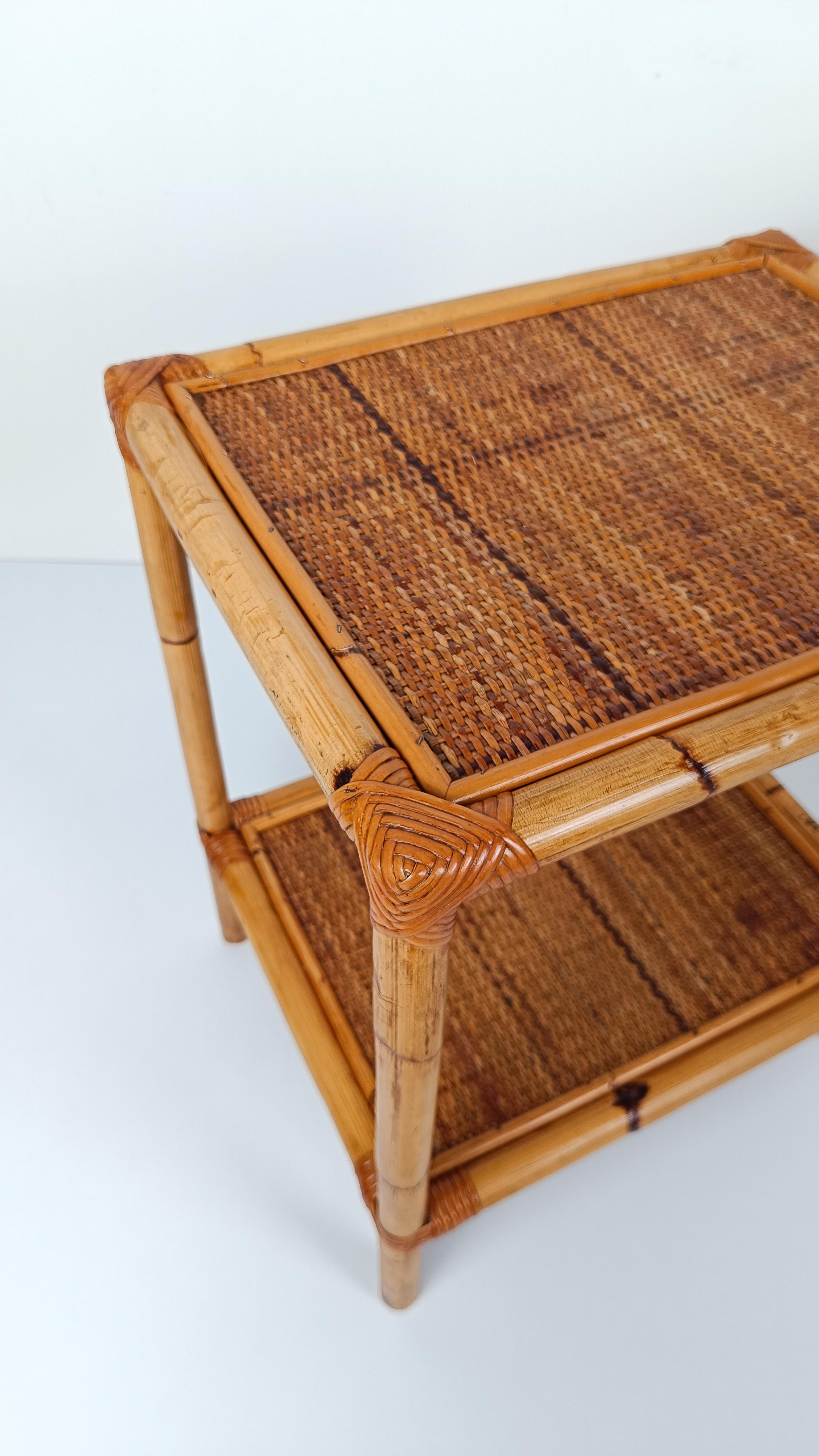 Pair of Italian Night Stand / Side Table in Bamboo, Rattan and Wicker 1970s In Good Condition For Sale In Roma, IT