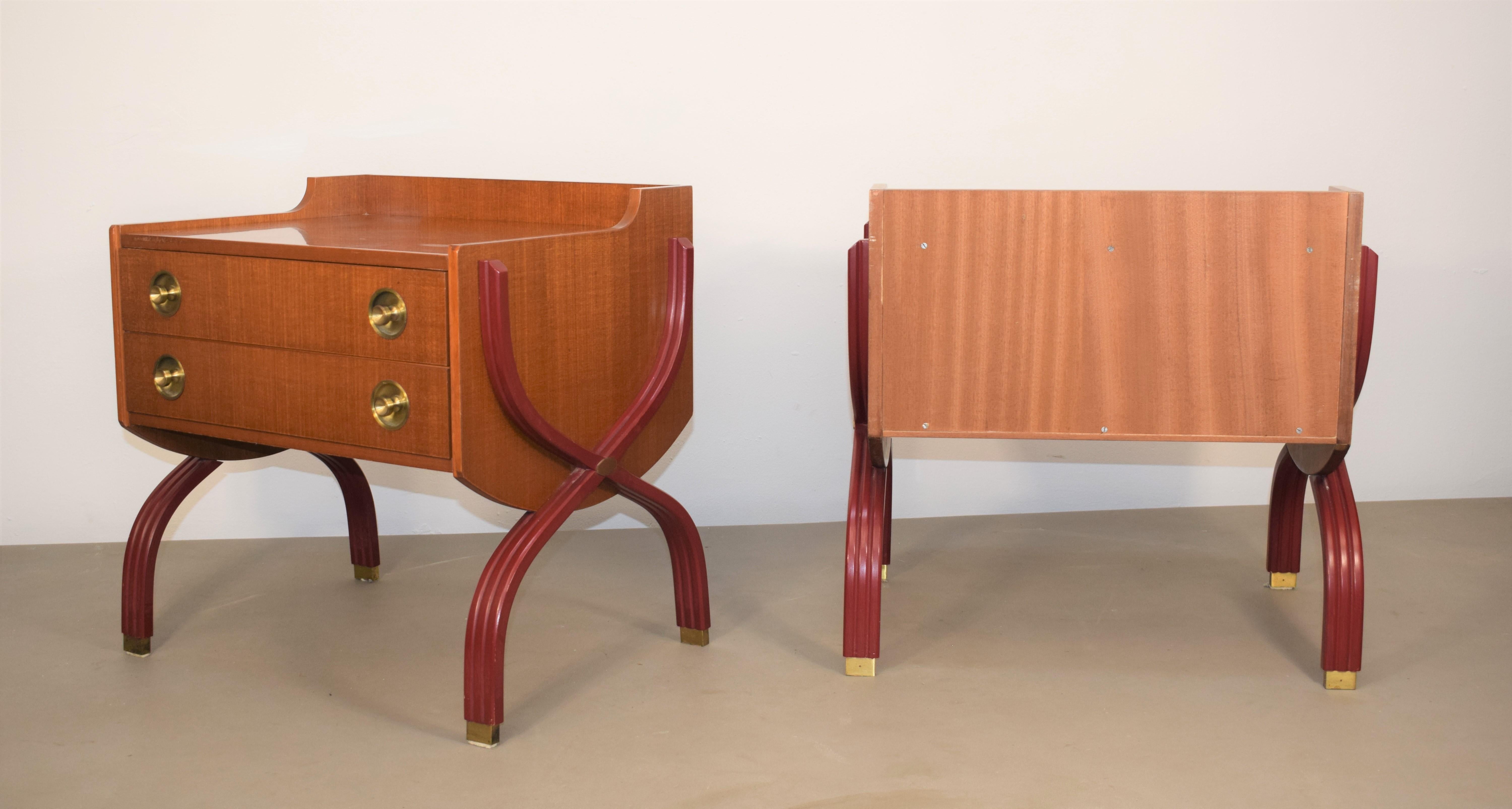 Pair of Italian Nightstands, 1970s In Good Condition For Sale In Palermo, PA