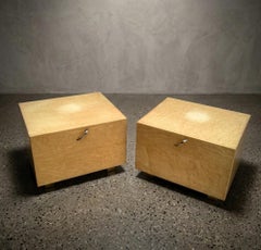 Pair of italian nightstands by Giovanni Offredi for Saporiti 1980s