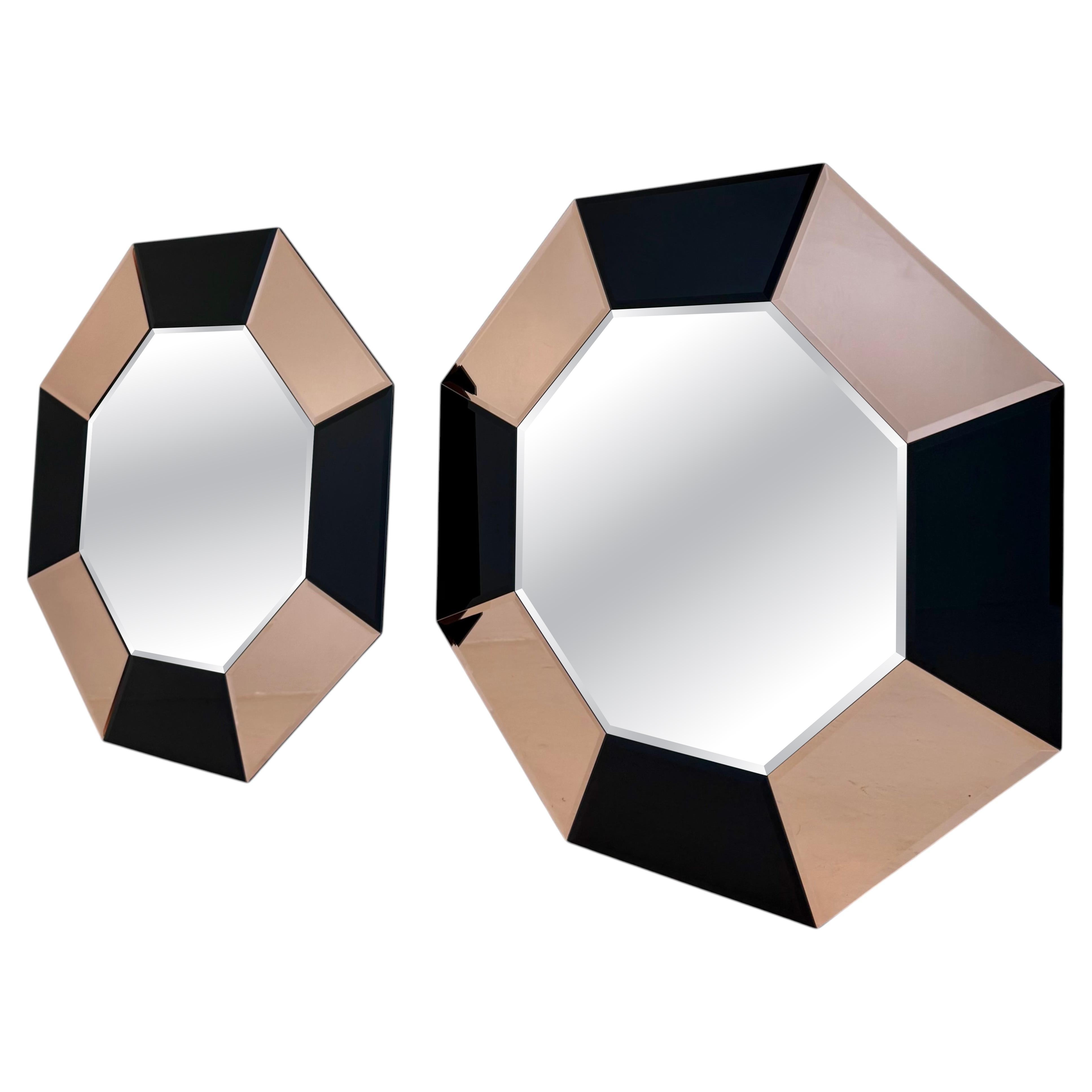 Paire de miroirs octogonaux italiens avec cadre géométrique noir et rose en vente