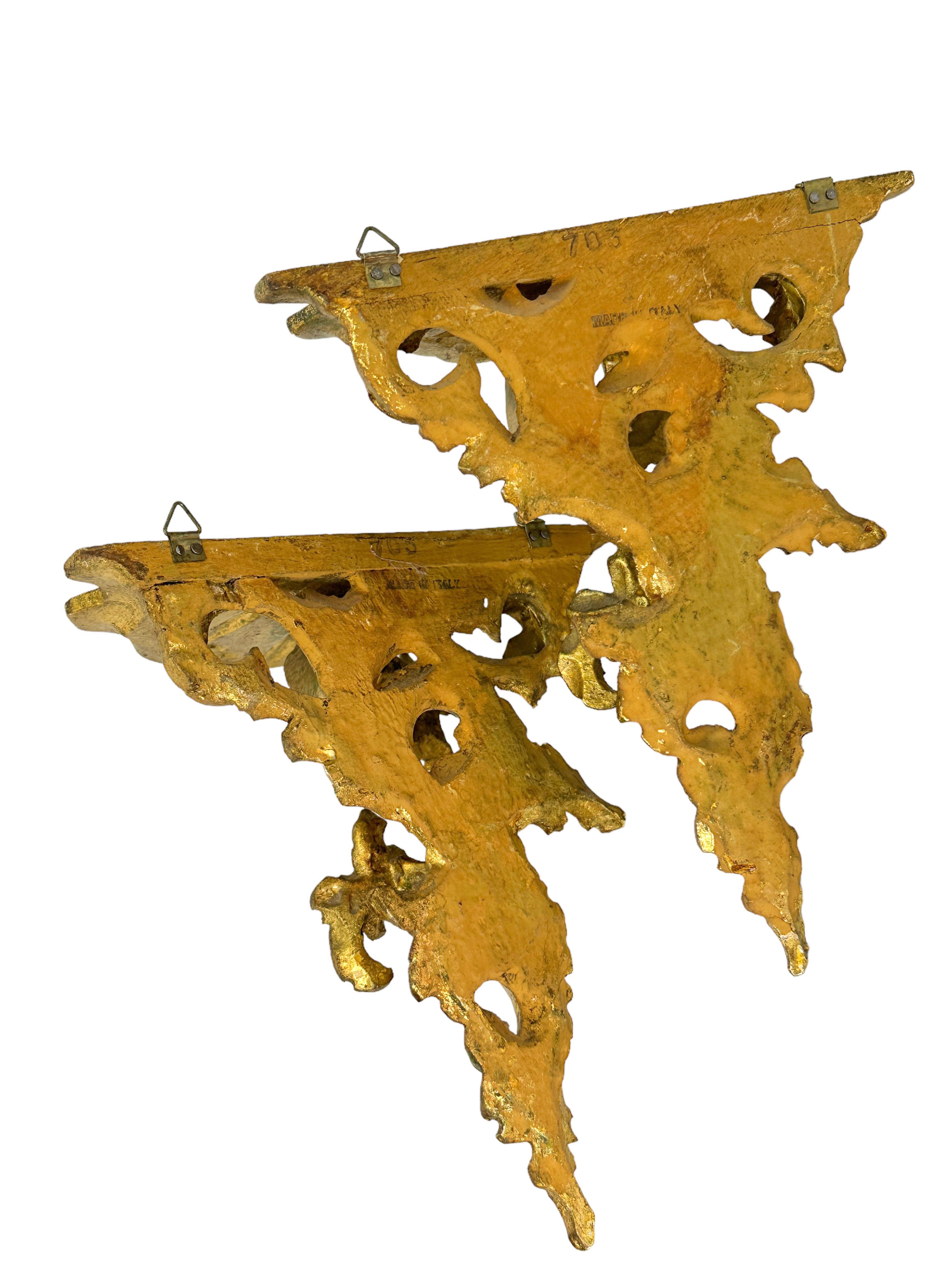 Pair of Italian Old Venetian Wall Shelf, Gilded Carved Acanthus, Rococo Style For Sale 4