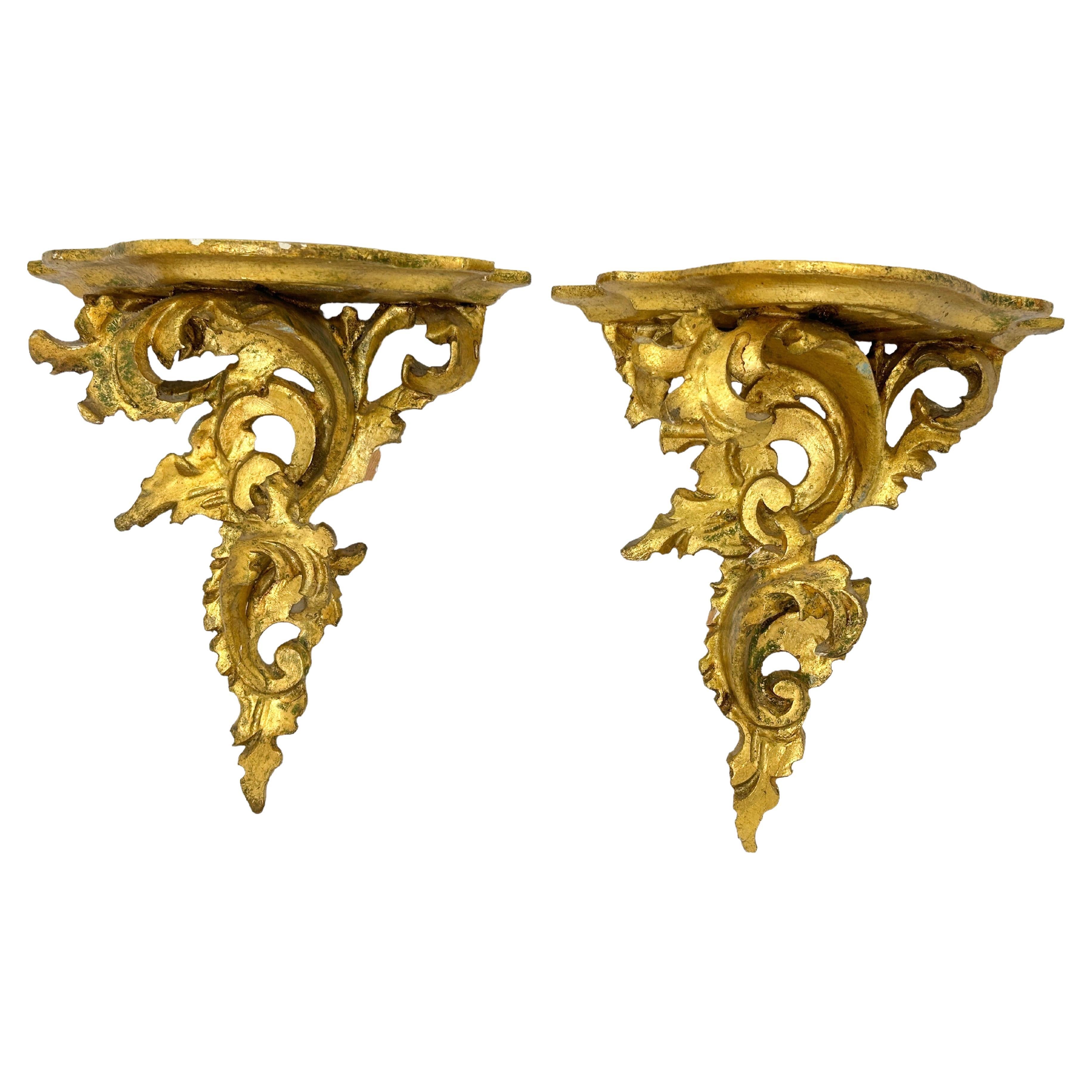 Pair of Italian Old Venetian Wall Shelf, Gilded Carved Acanthus, Rococo Style For Sale