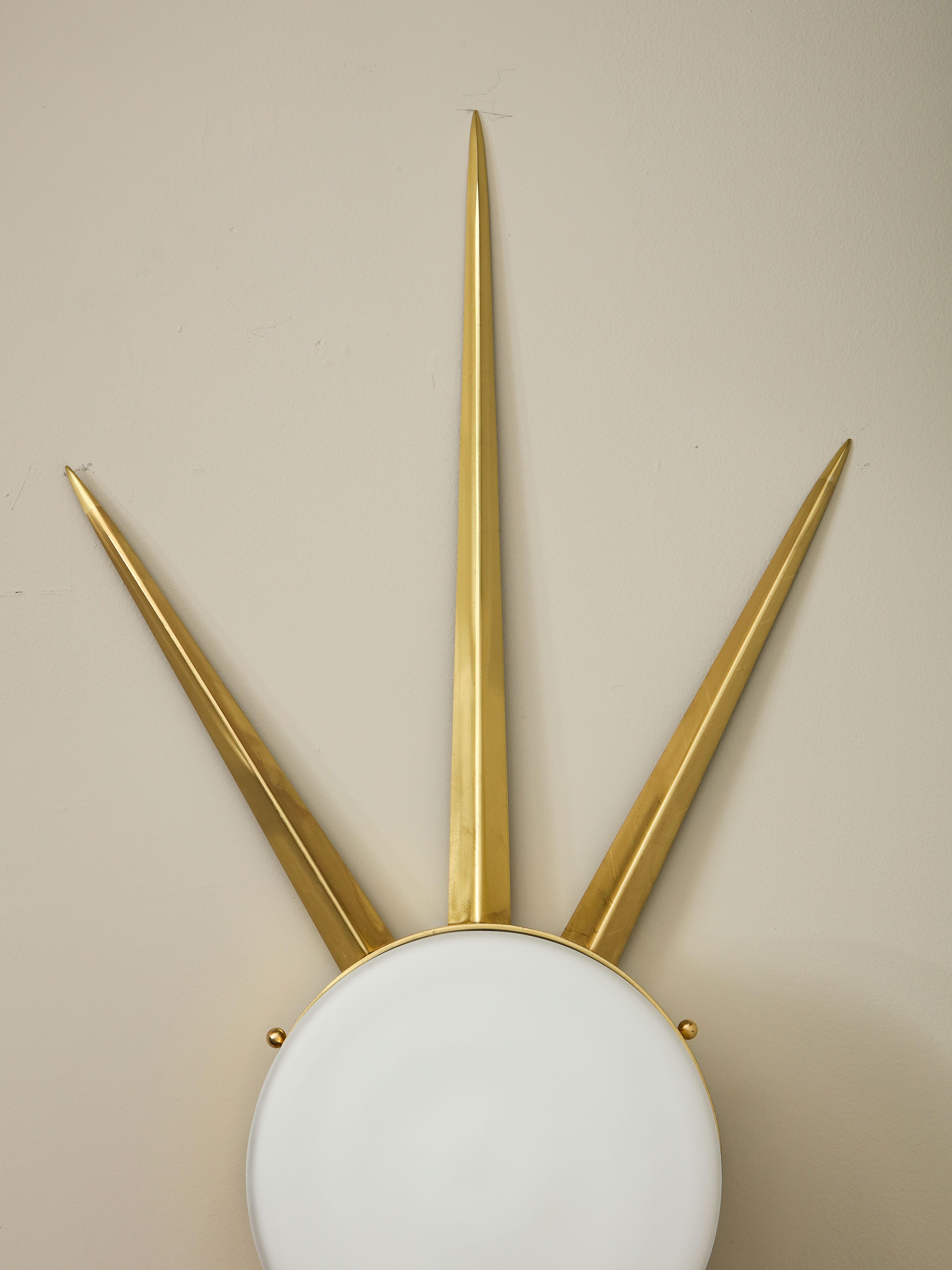 Pair of Custom Italian Opaline Star Sconces In New Condition For Sale In New York, NY