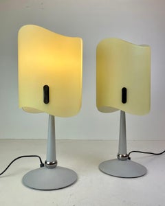 Coppia di lampade da tavolo opaline italiane, anni '90