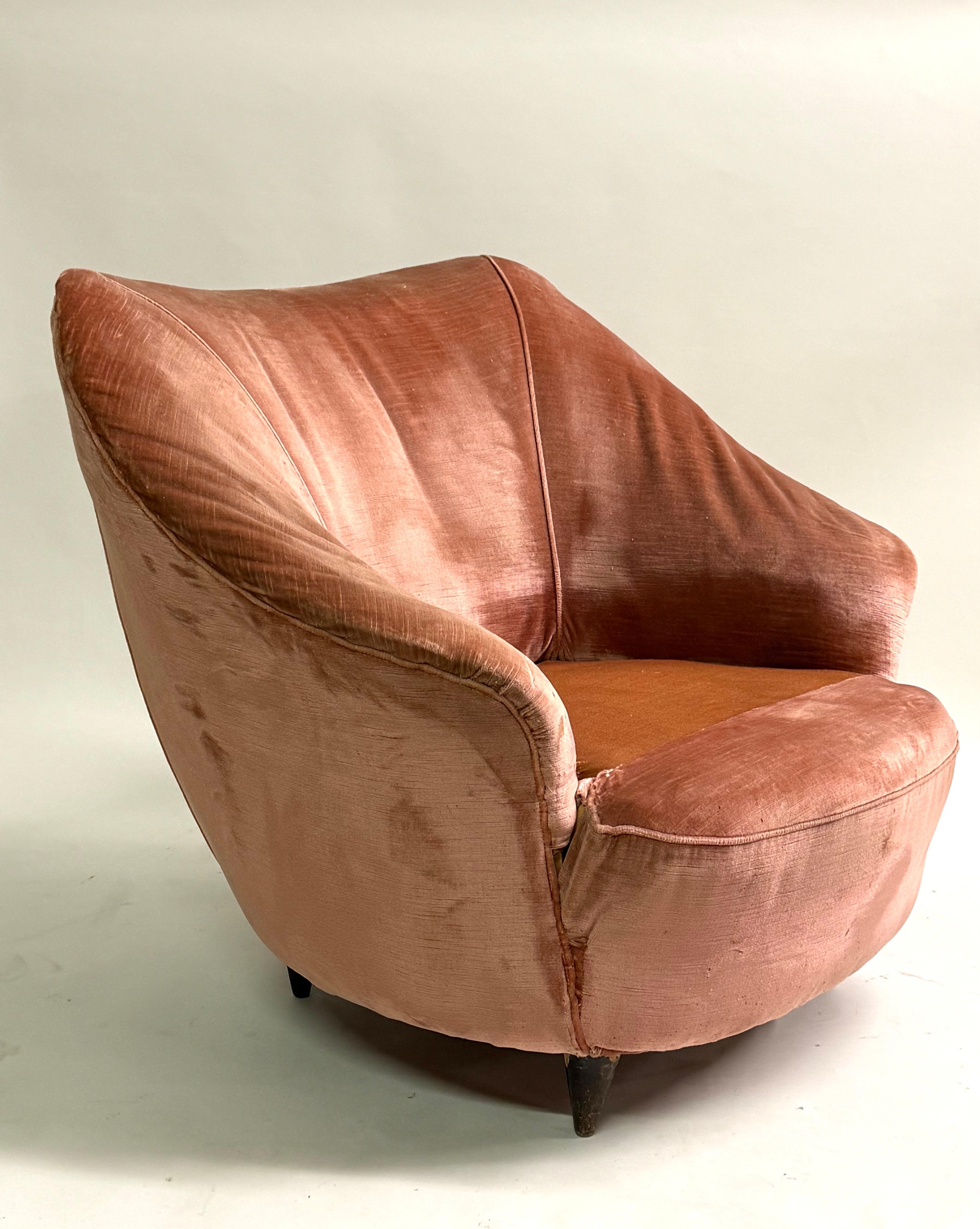 Paar italienische organische moderne Loungesessel der Organischen Moderne von Gio Ponti für Casa e Giardino (Handgeschnitzt) im Angebot