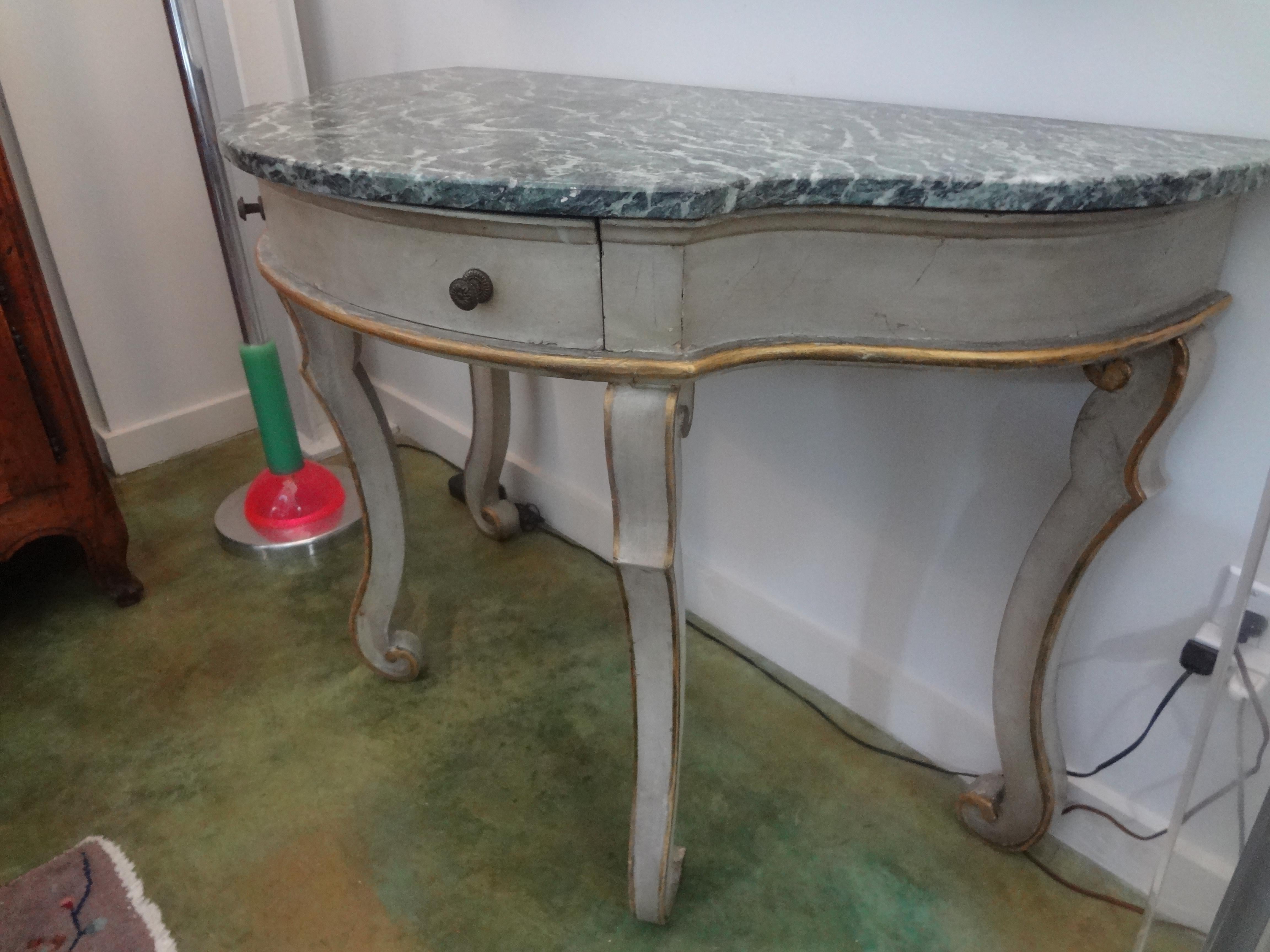 Pair of Italian Console Tables, Painted and Giltwood  In Good Condition For Sale In Houston, TX