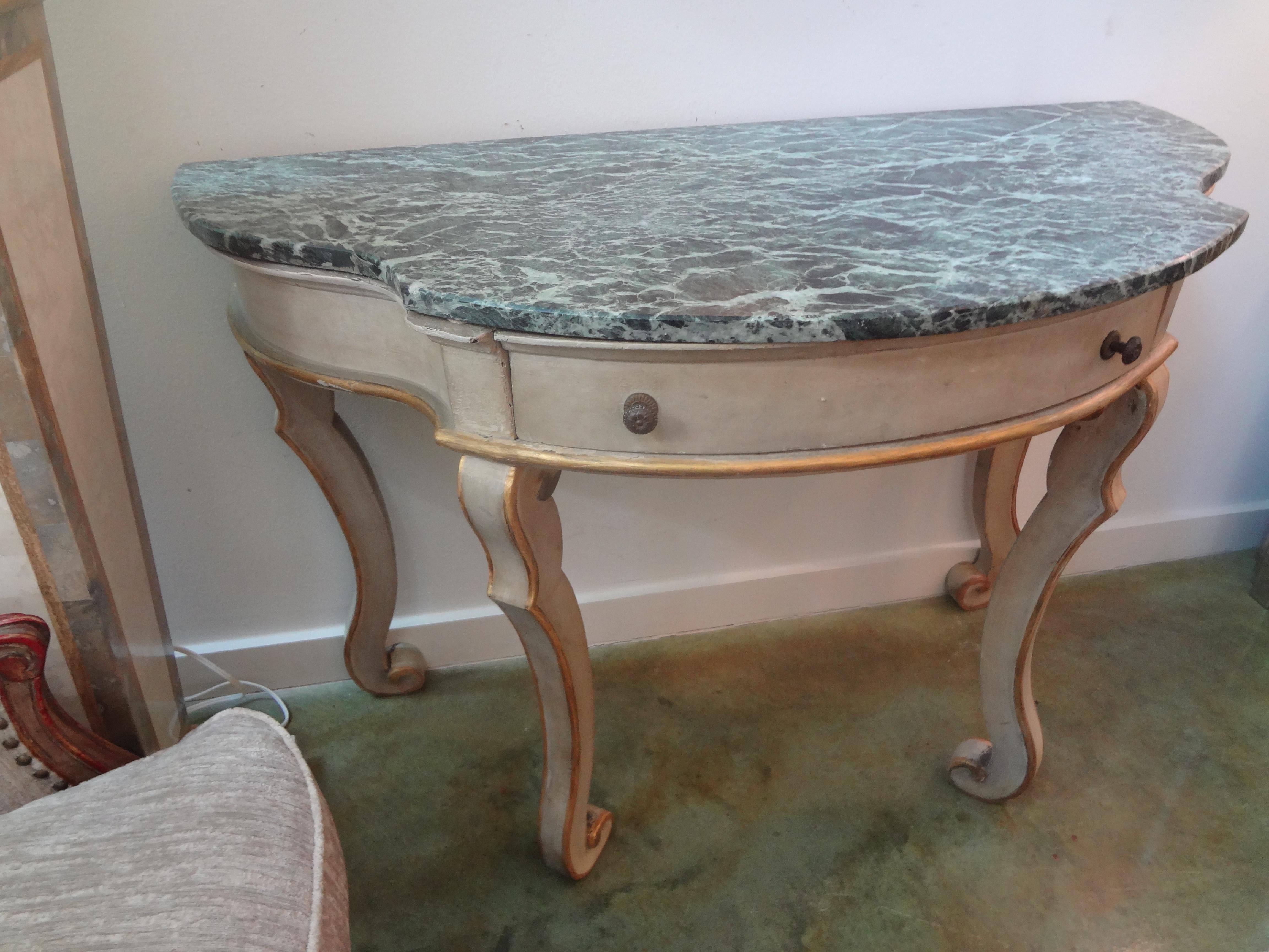 Pair of Italian Console Tables, Painted and Giltwood  For Sale 1