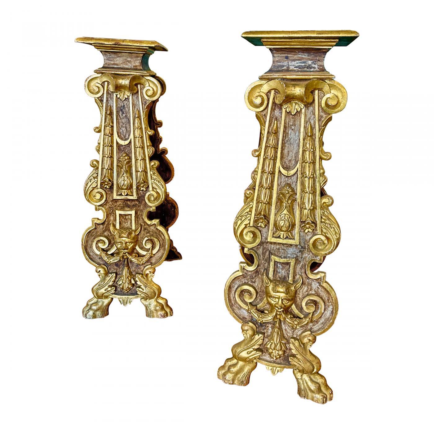 Pair of Italian Painted and Giltwood Stands, circa 1780 In Good Condition For Sale In Los Angeles, CA