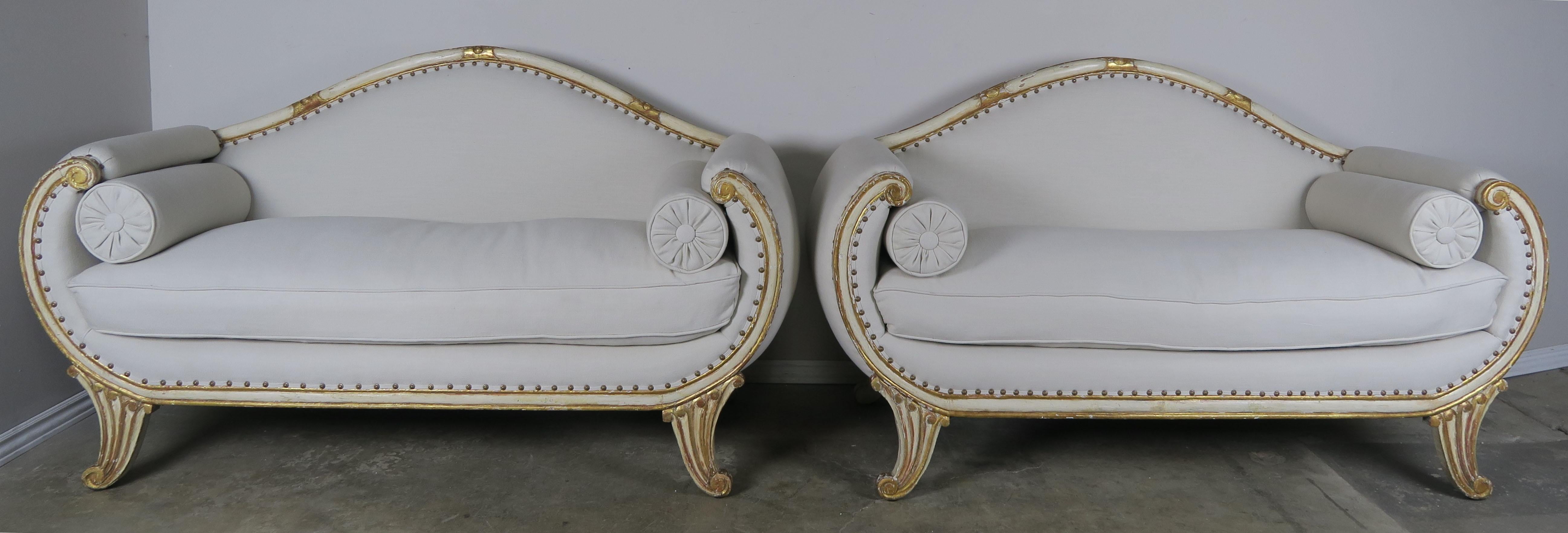 Pair of Italian Painted and Parcel Gilt Settees, circa 1900s 7