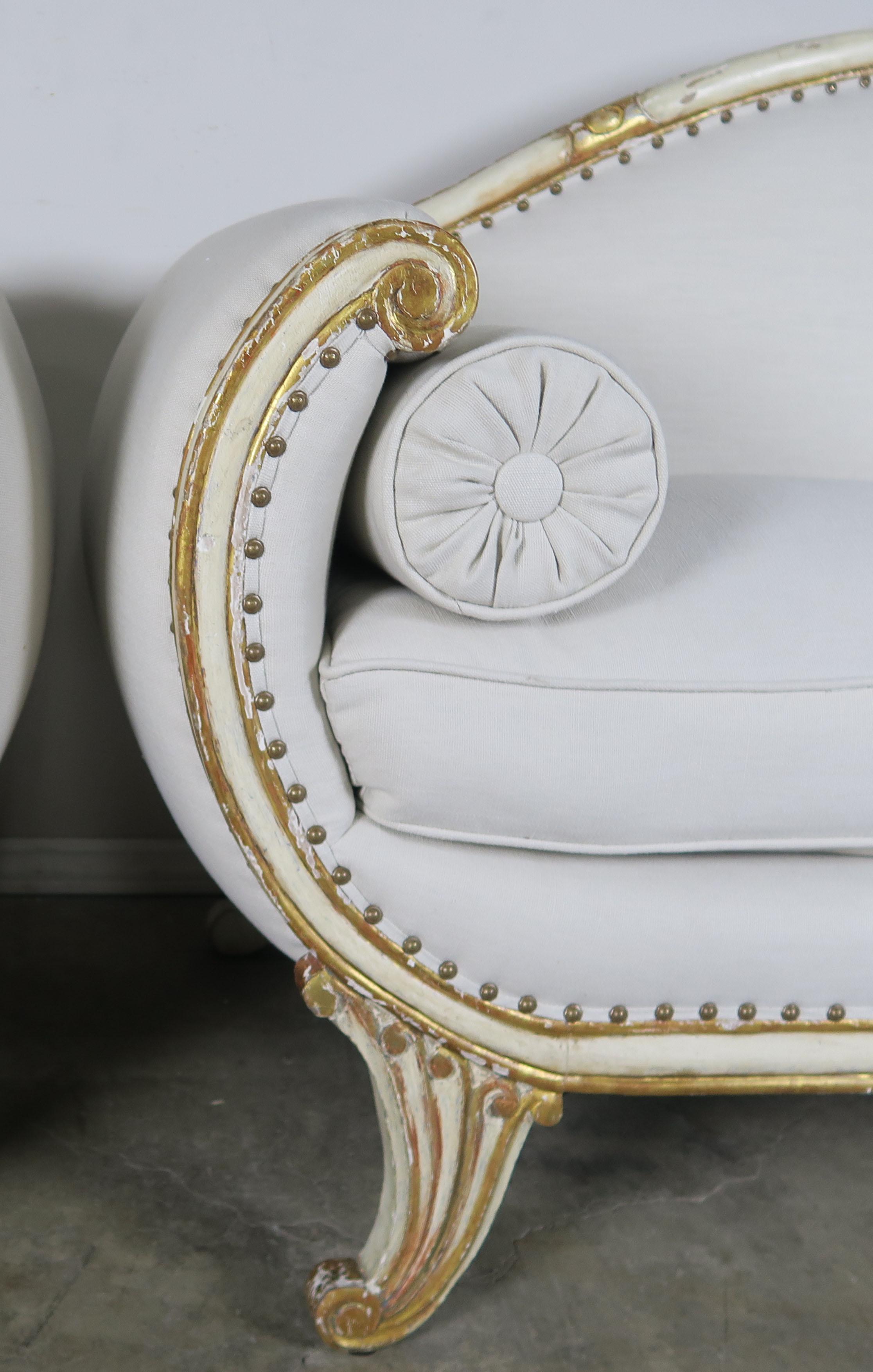 Hand-Painted Pair of Italian Painted and Parcel Gilt Settees, circa 1900s