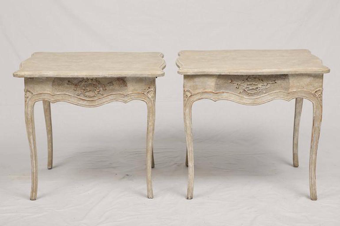 Mid-20th Century Pair of Italian Painted End Tables, Circa 1940s For Sale