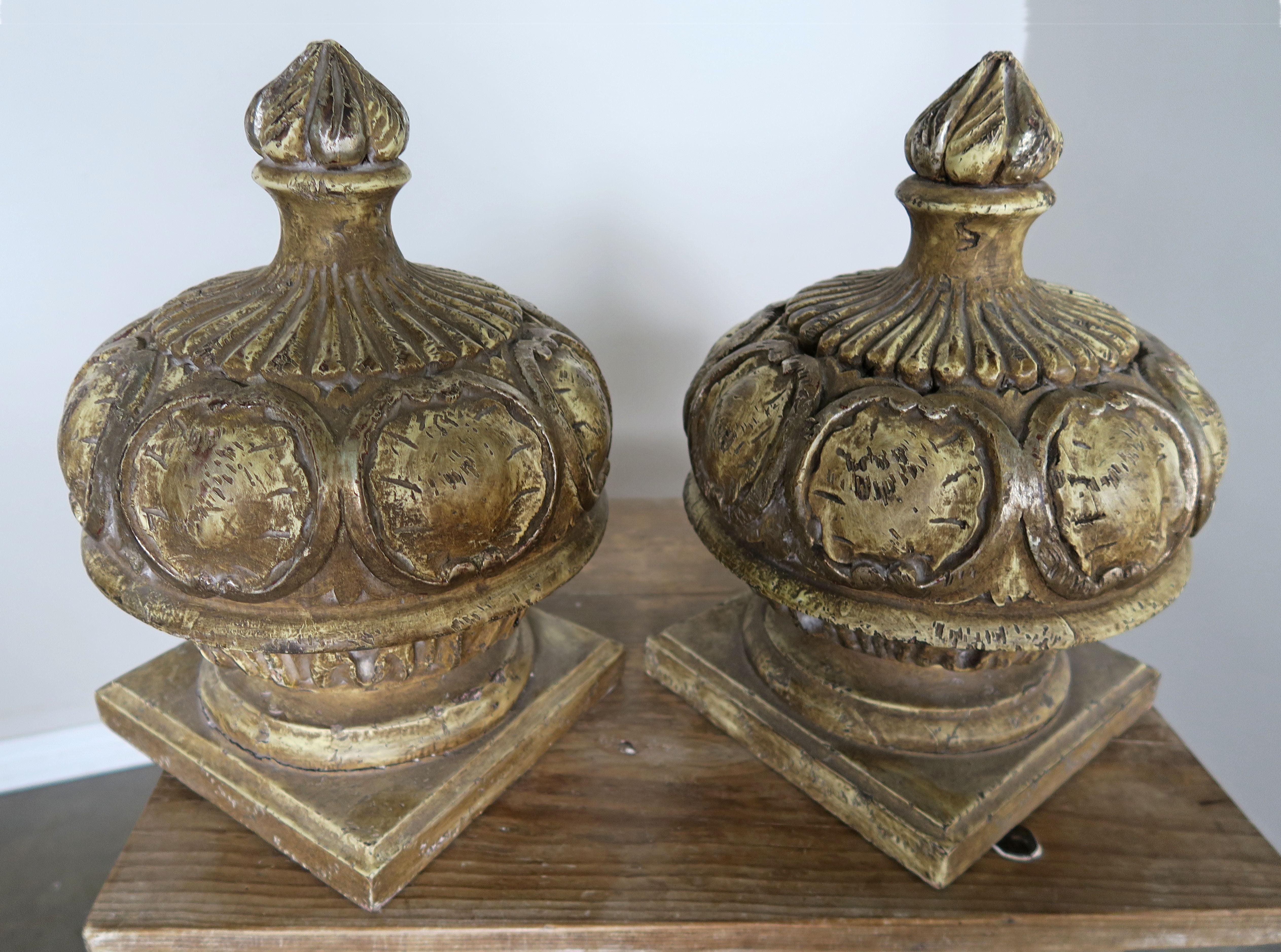 Neoclassical Pair of Italian Painted Wood Carved Finials with Flames