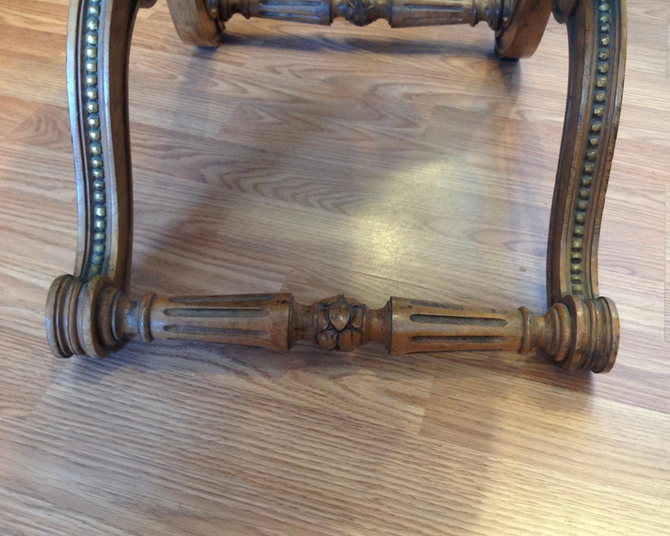 Pair of Italian Parcel-Gilt Benches 8