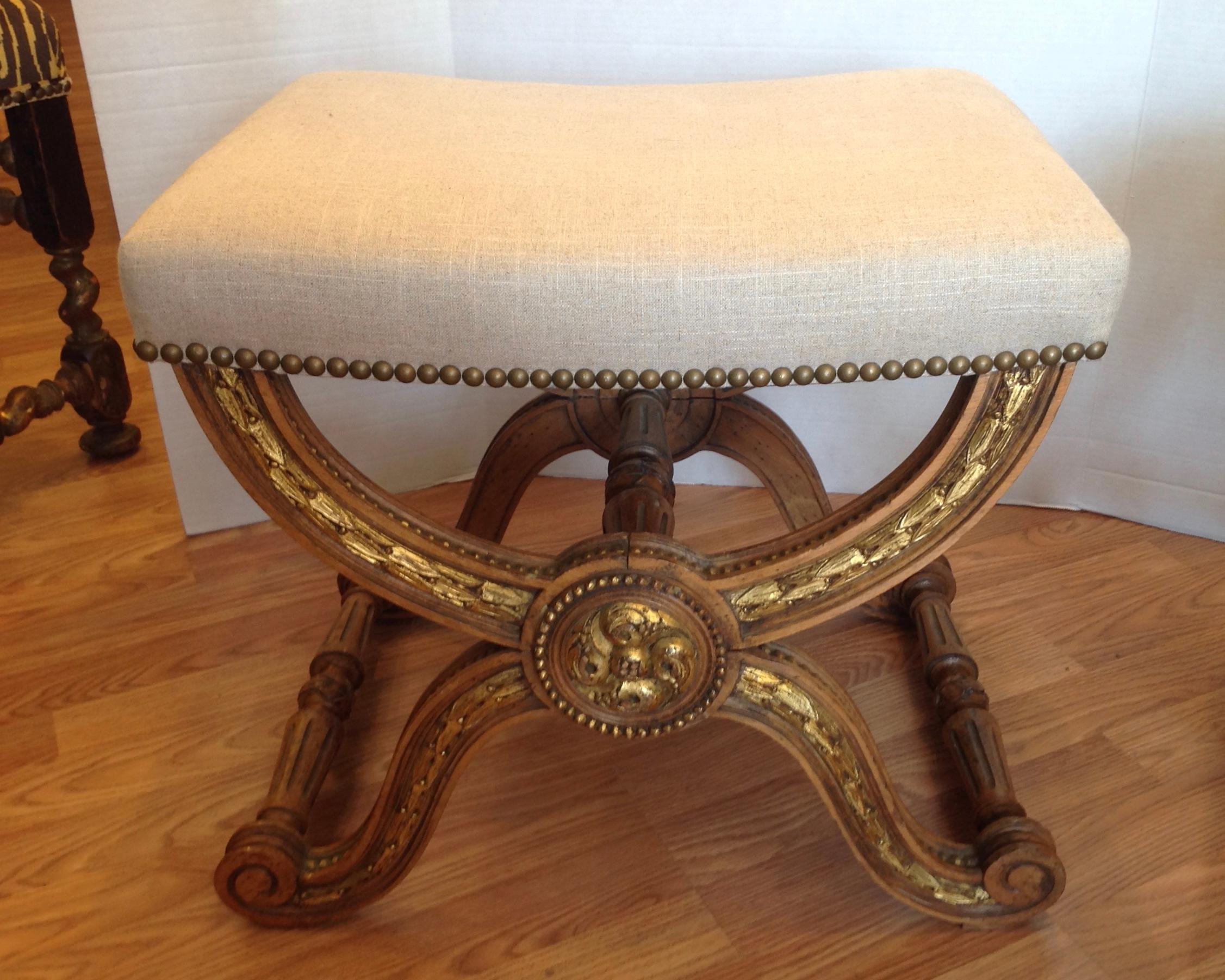 Pair of Italian Parcel-Gilt Benches 3