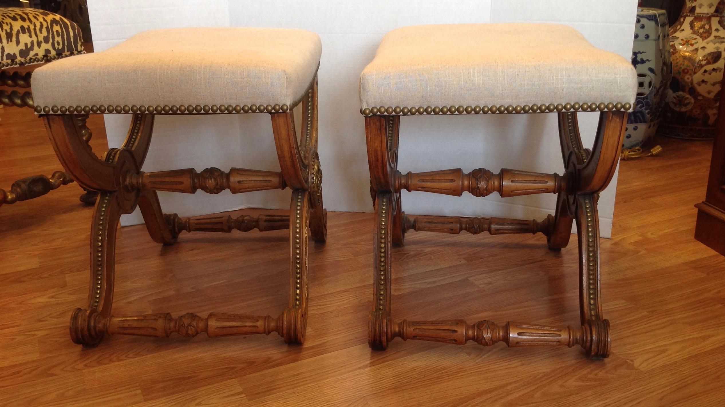 Pair of Italian Parcel-Gilt Benches 4