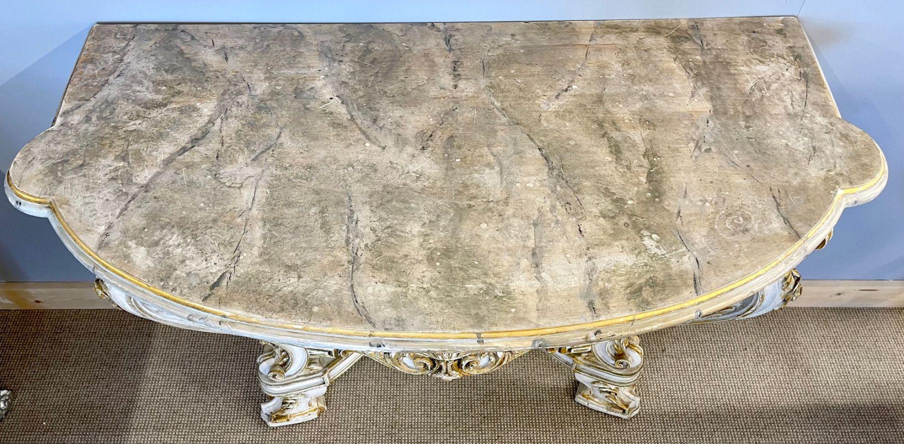 Pair of Italian Parcel Paint and Gilt Decorated Faux Marble-Top Console Tables For Sale 4