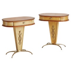 Paire de tables de nuit italiennes en parchemin attribuées à Paolo Buffa, années 1950