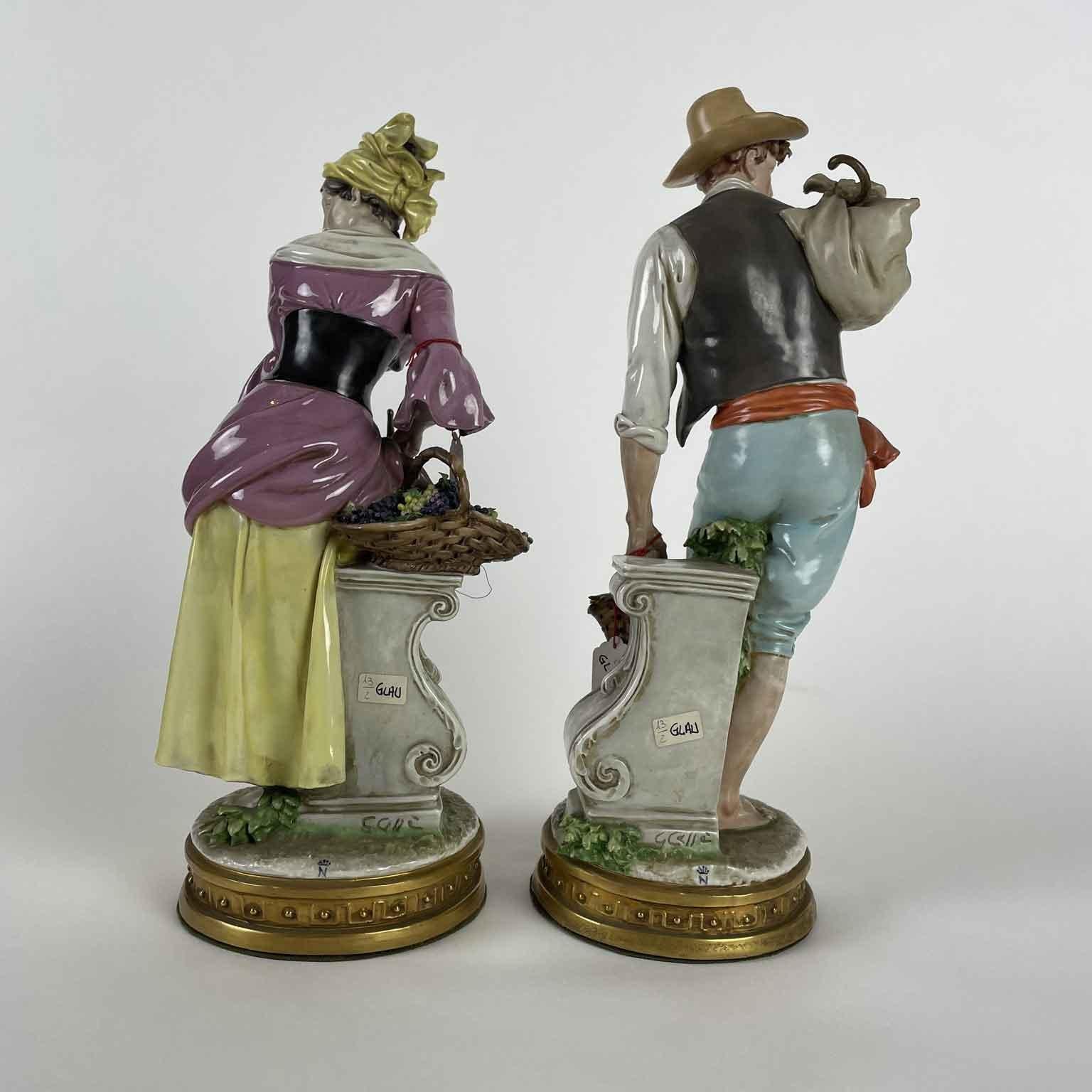 Neoclassical Revival Pair of Italian Peasant Figures Allegory of Abundance by Cappe Giuseppe, 1960s