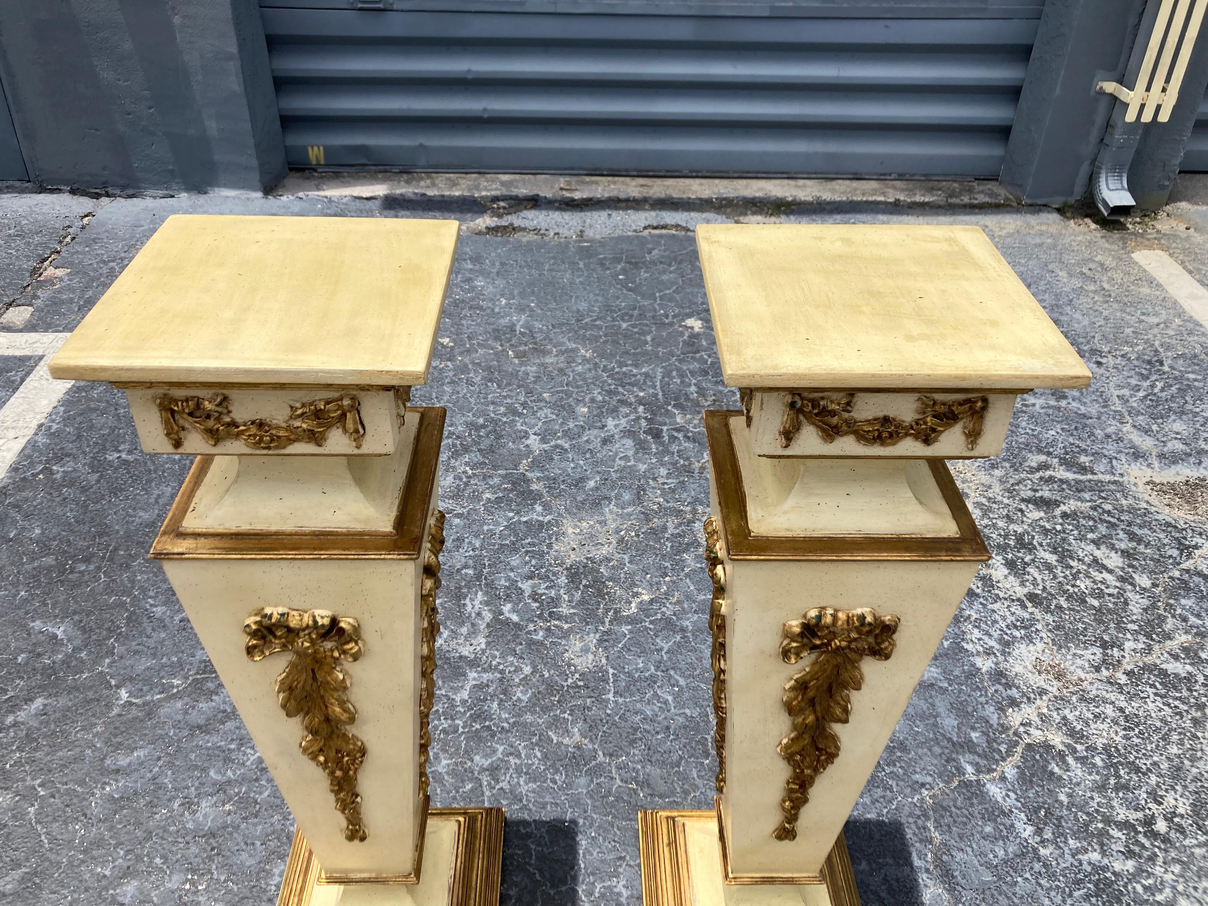 Pair of Italian Pedestals, Columns, Stand, Gold, Beige, 1950s For Sale 9