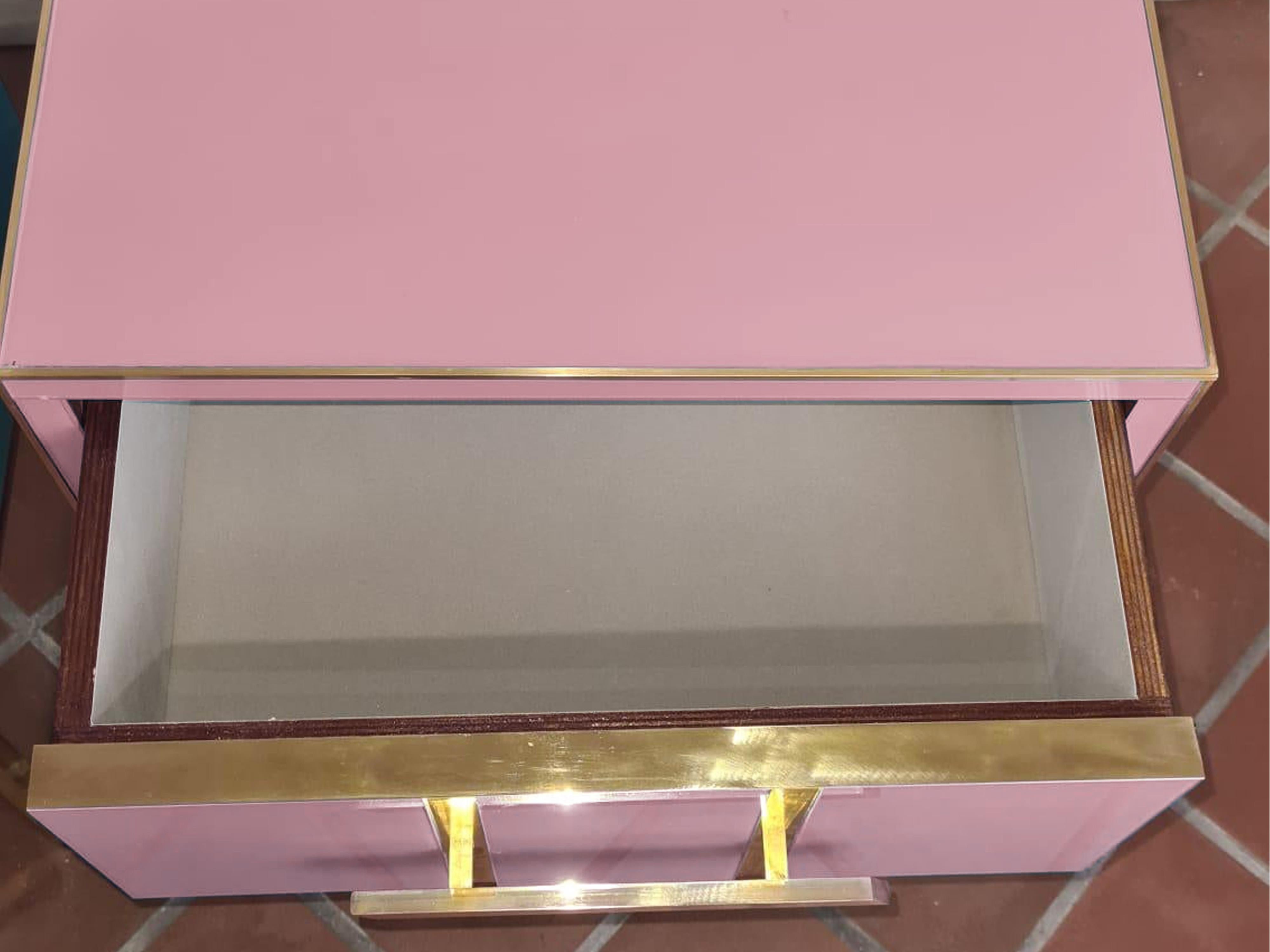 Modern Pair of Italian Pink Murano Glass Nightstand with Brass & Gray Velvet Available For Sale