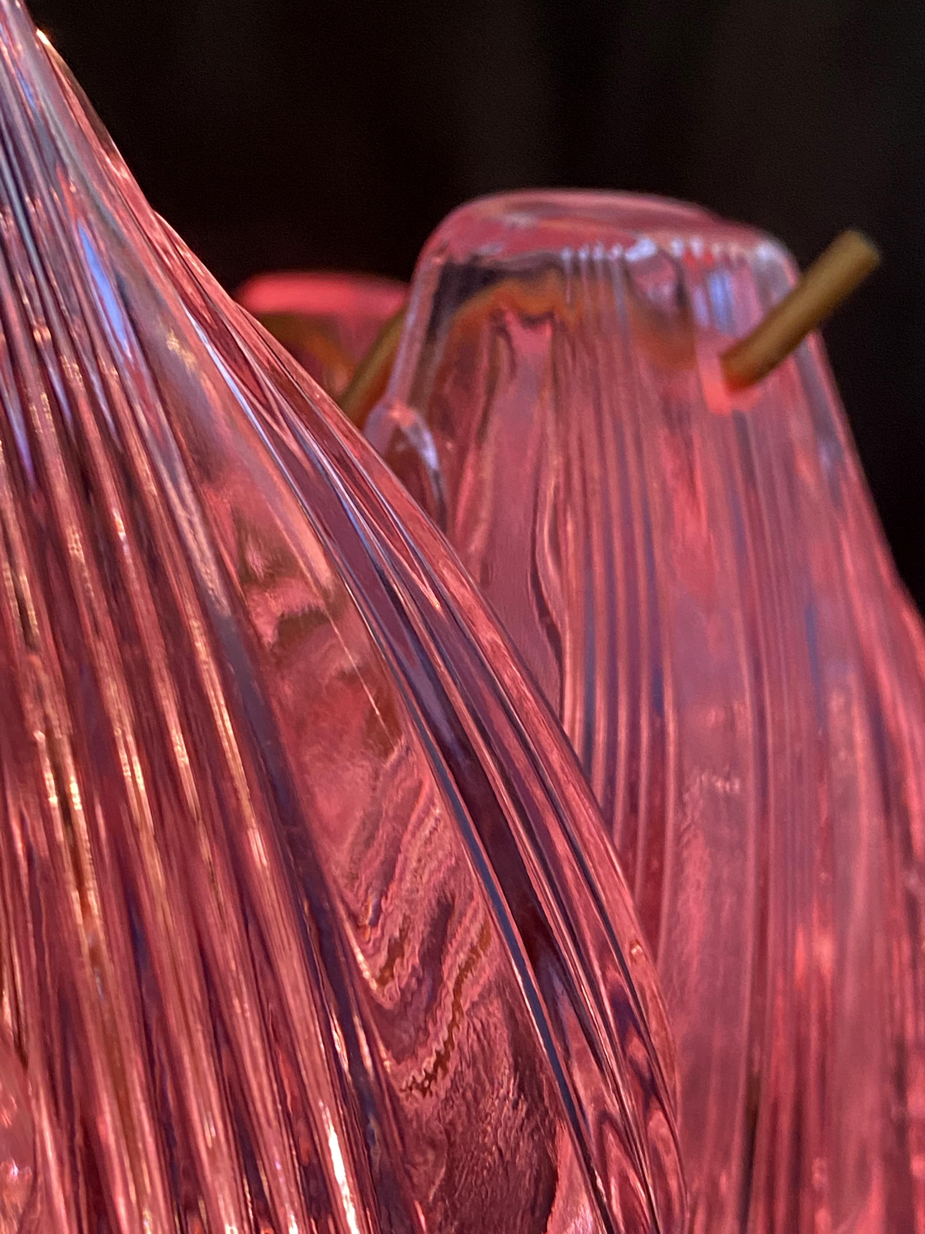 Coppia di lampadari italiani a conchiglia rosa, Murano in vendita 13