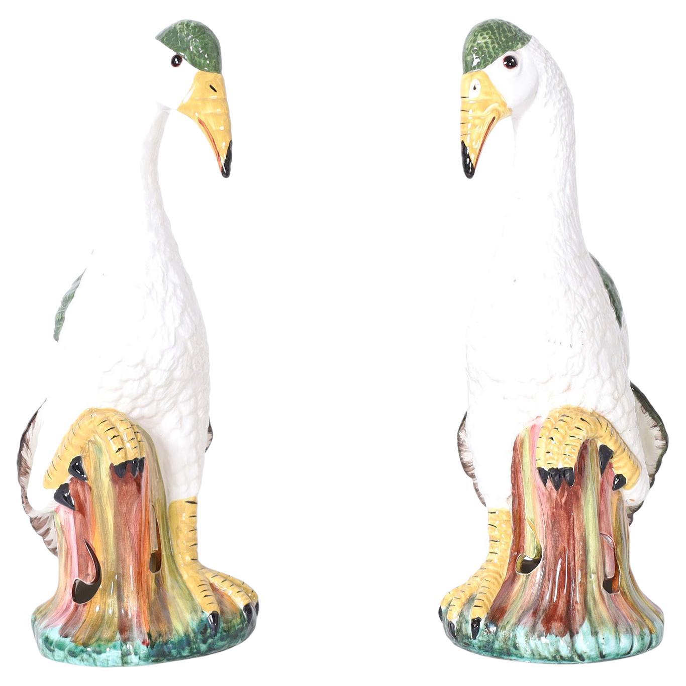 Pareja de pájaros de porcelana italiana firmados Meiselman en venta