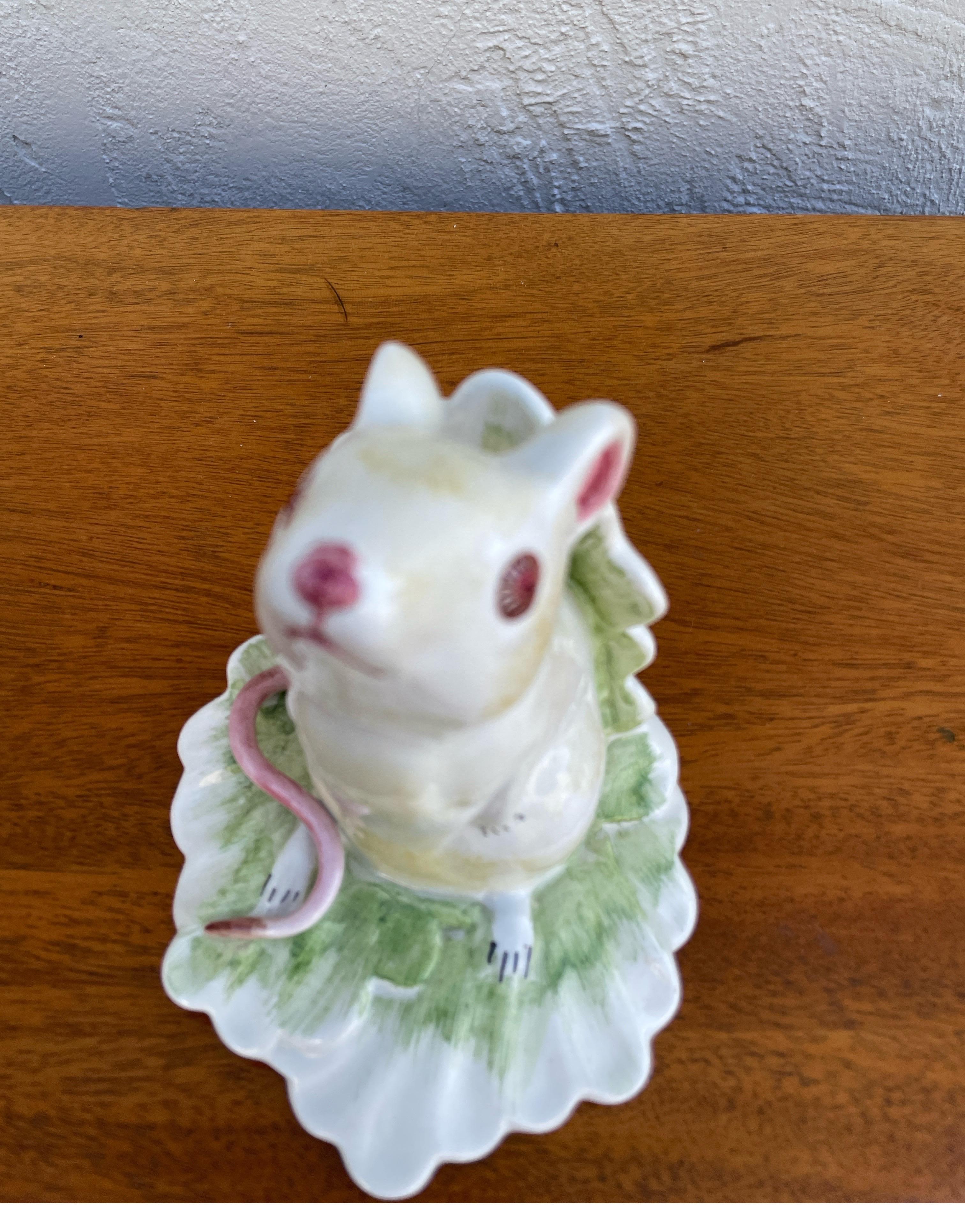 Pair of Italian Porcelain Mice In Good Condition For Sale In West Palm Beach, FL