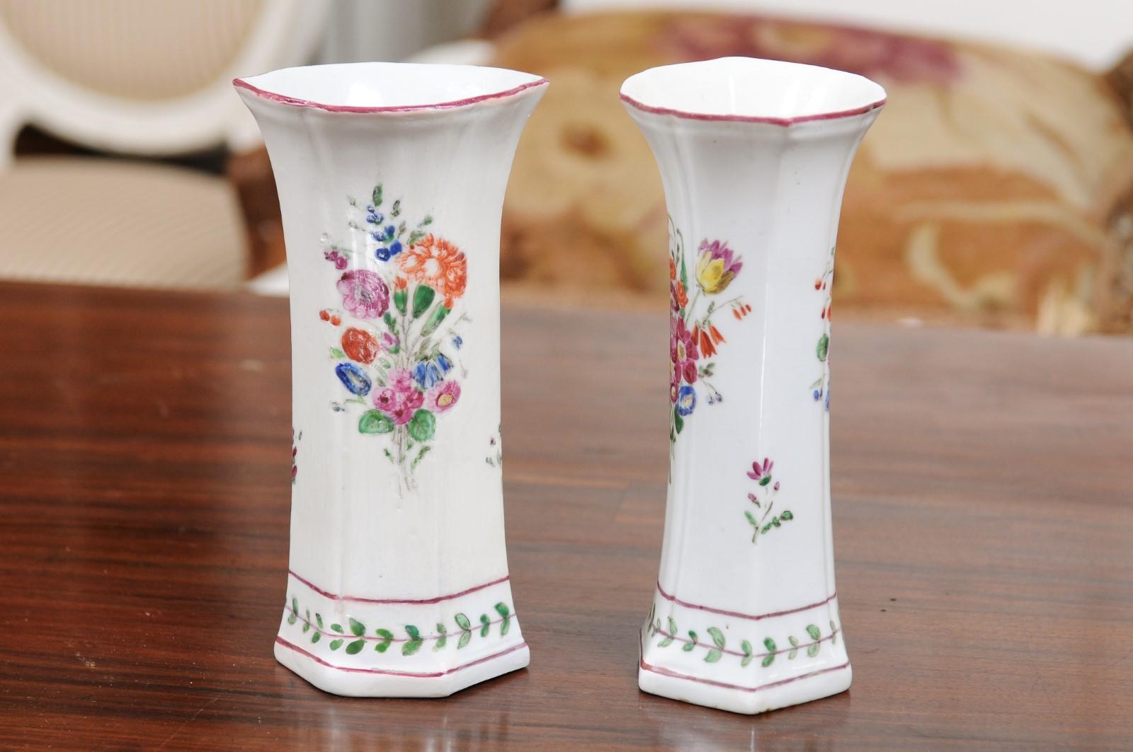 Pair of Italian Porcelain Vases with Colorful Painted Floral Motifs, circa 1805 For Sale 5